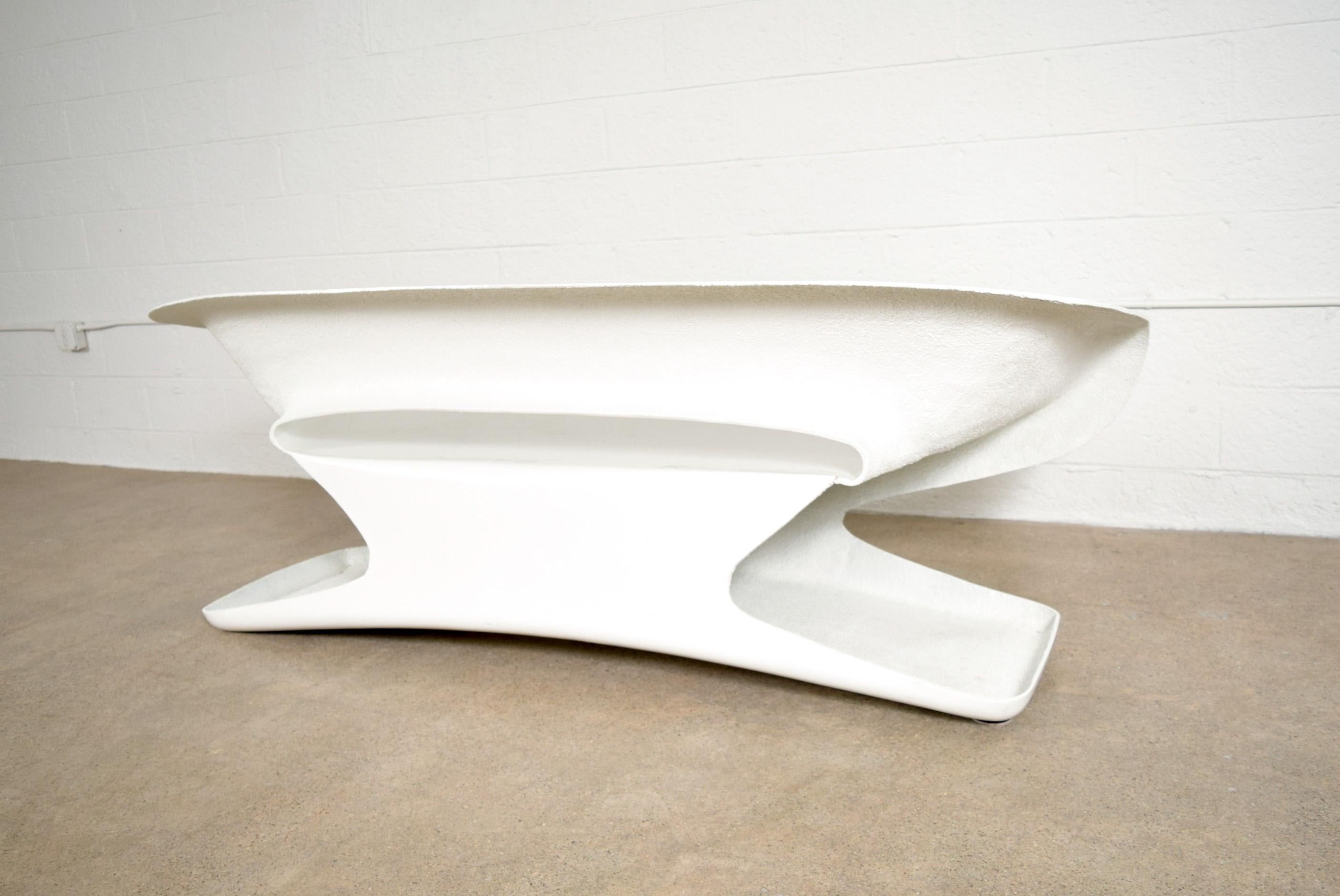 1970s Space Age Sculptural White Molded Fiberglass Sofa Couch 1