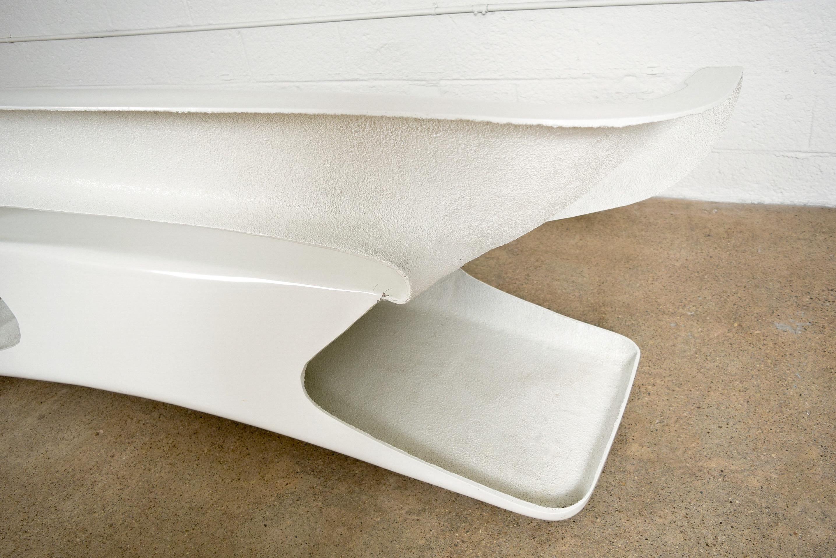 1970s Space Age Sculptural White Molded Fiberglass Sofa Couch 3