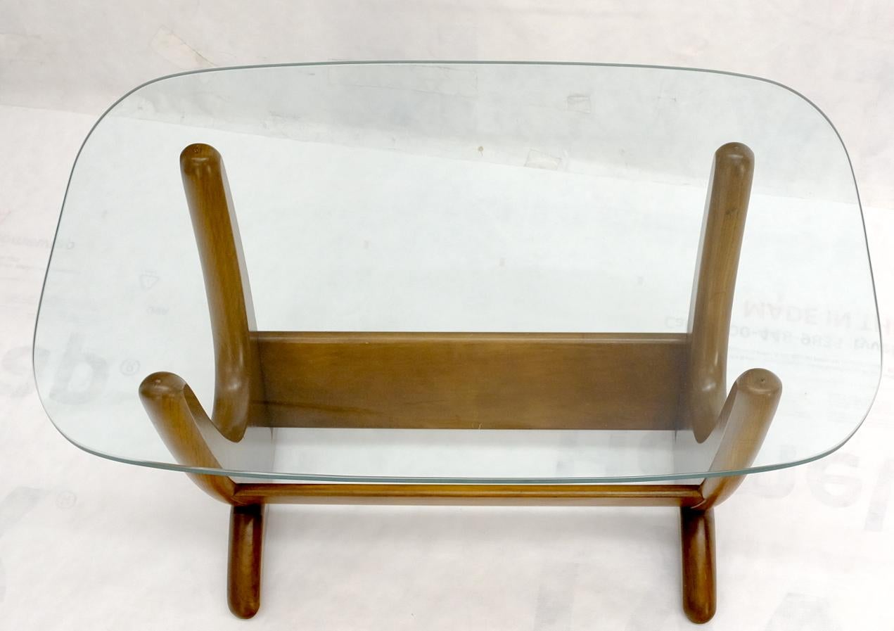 Mid-Century Modern Sculptural Wood & Glass Top End Side Table Stand In Excellent Condition For Sale In Rockaway, NJ