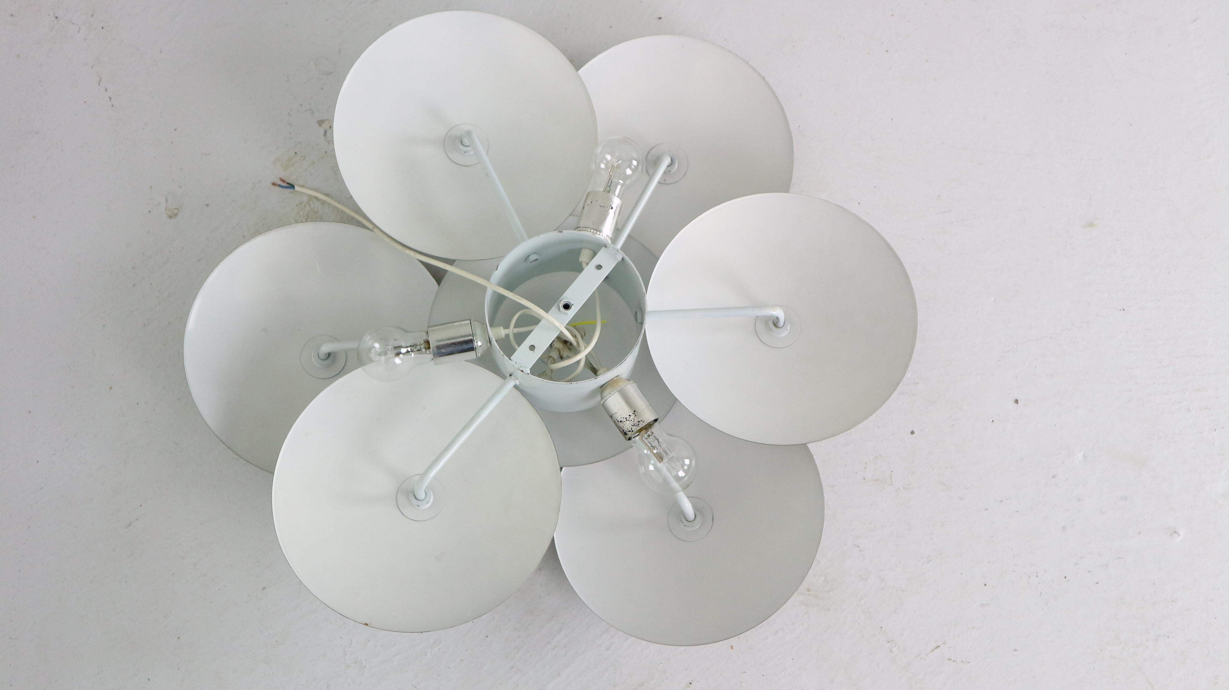 Mid-Century Modern Sculpture Ceiling or Wall Light by Reggiani, Italy, 1970s 12
