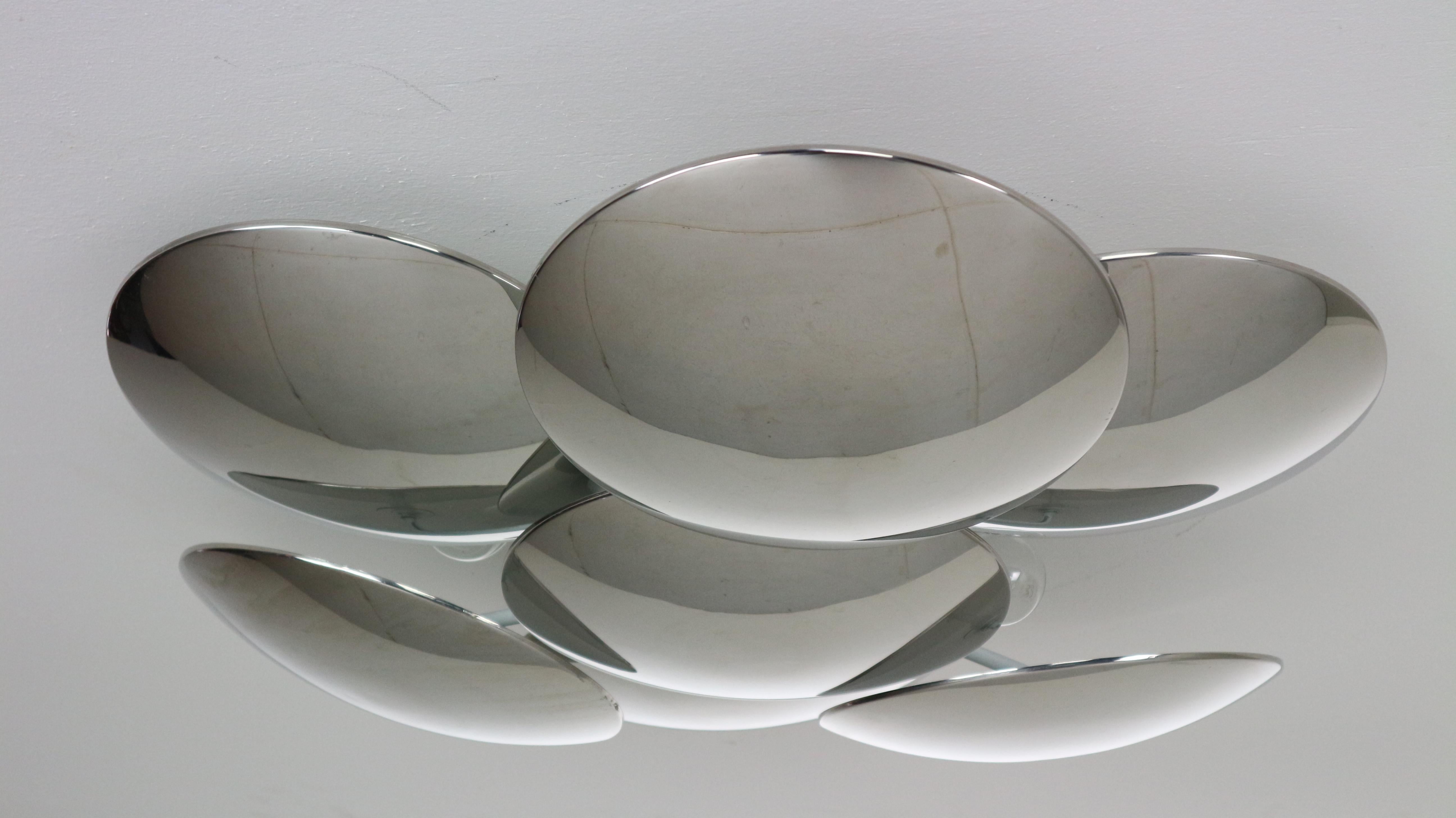 Mid-Century Modern Sculpture Ceiling or Wall Light by Reggiani, Italy, 1970s In Good Condition In The Hague, NL