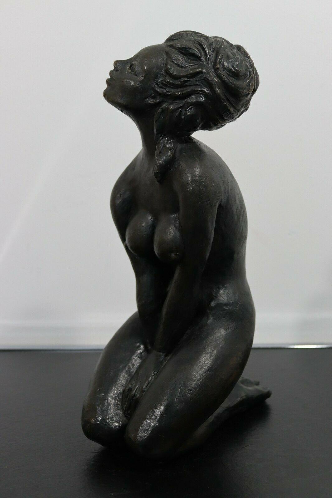 Mid-Century Modern Seated Woman Figure Modern Bronze Sculpture Betty Jacob, 1968 For Sale 6