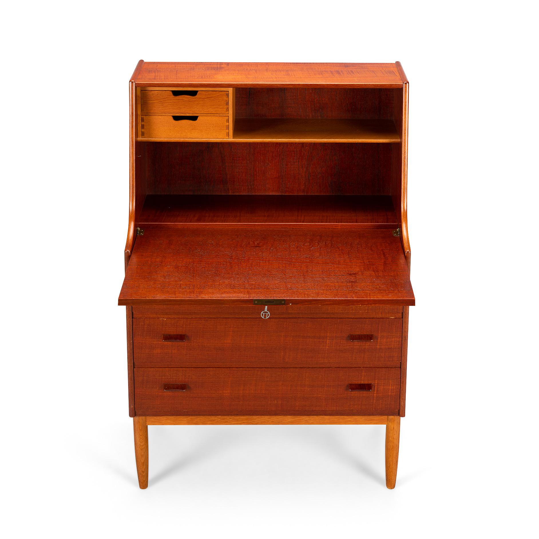 Mid-Century Modern Secretary by Poul Volther, 1960s For Sale 1
