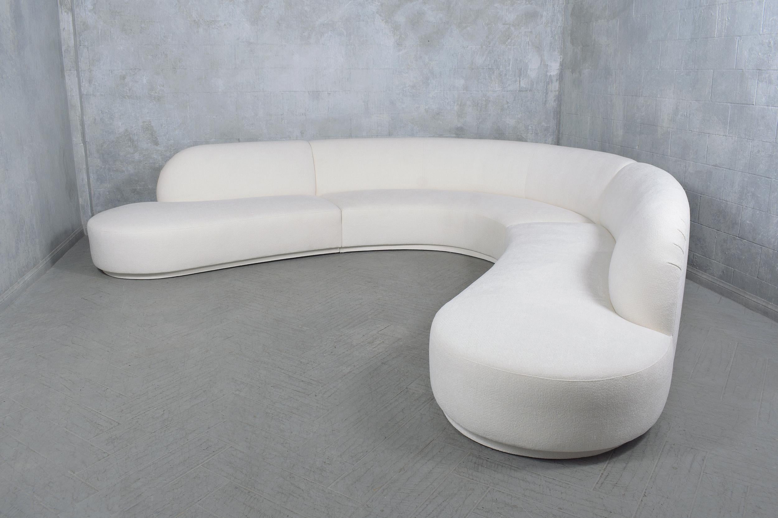 Canapé sectionnel restauré inspiré de Milo Baughman : The MODERN Elegance Modernity Bon état - En vente à Los Angeles, CA