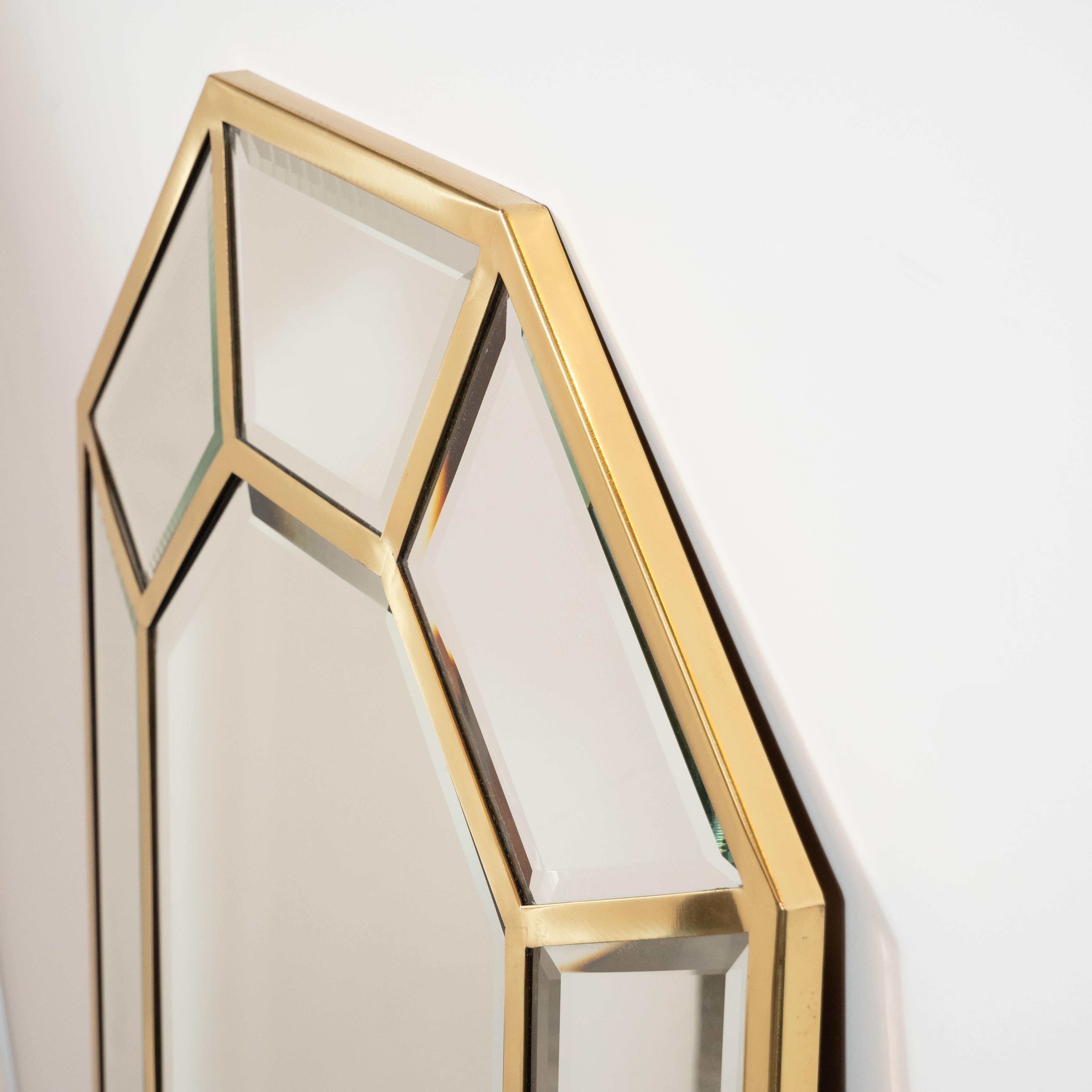 Achteckiger Spiegel aus poliertem Messing mit Segmenten, Mid-Century Modern (Ende des 20. Jahrhunderts) im Angebot