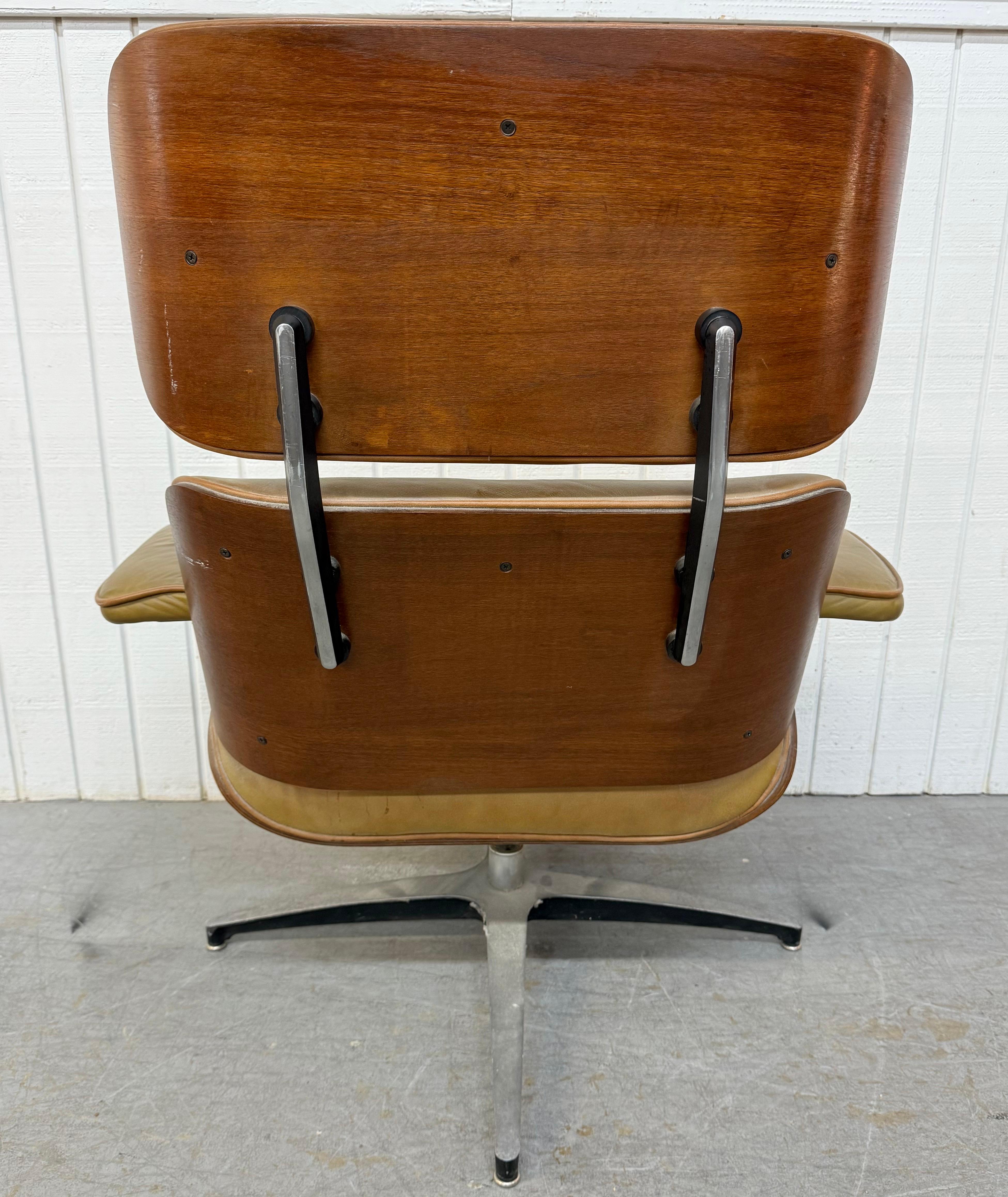 Mid-Century Modern Selig Leather Eames Chair & Ottoman In Distressed Condition In Clarksboro, NJ