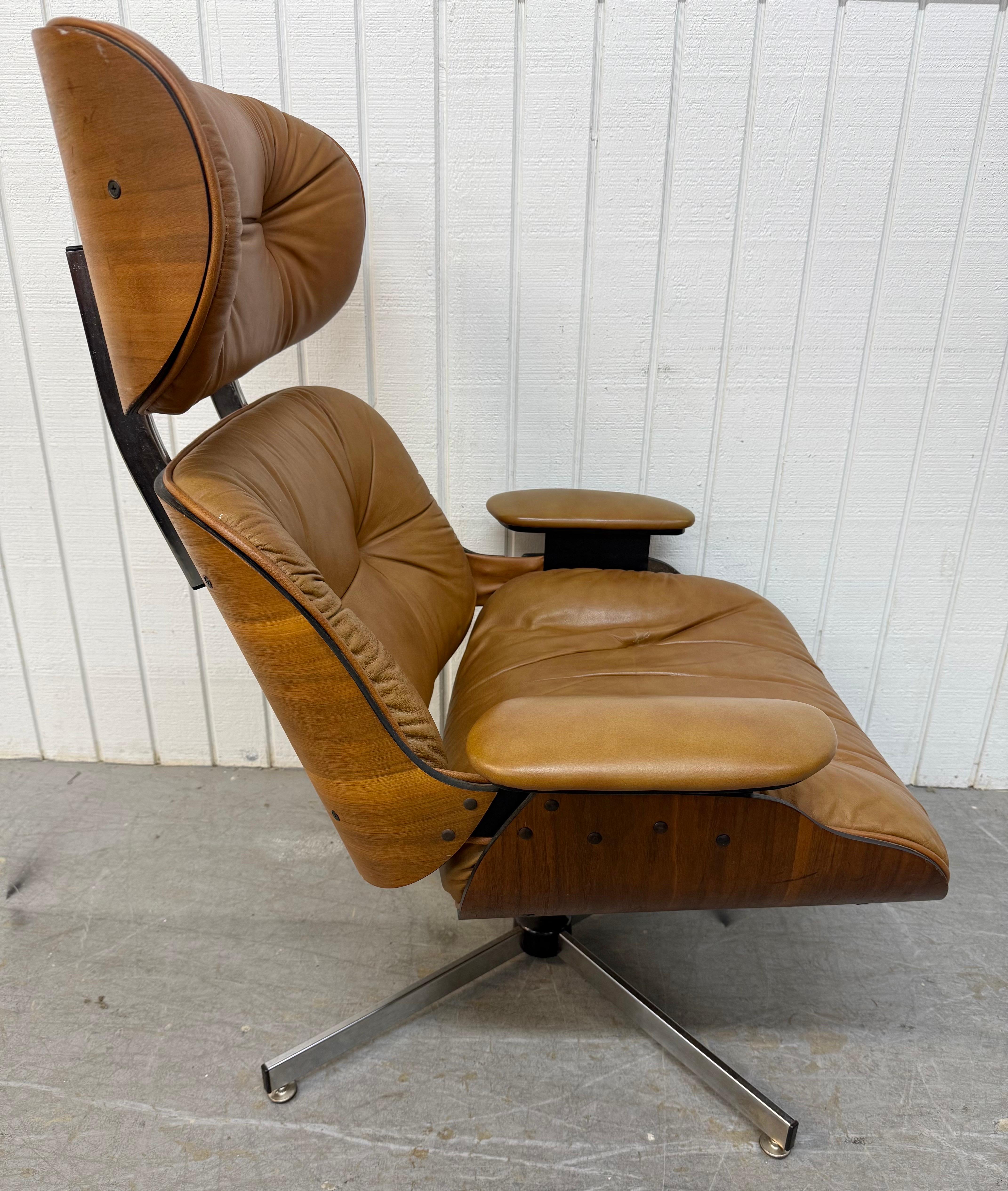 American Mid-Century Modern Selig Leather Eames Lounge Chair & Ottoman For Sale