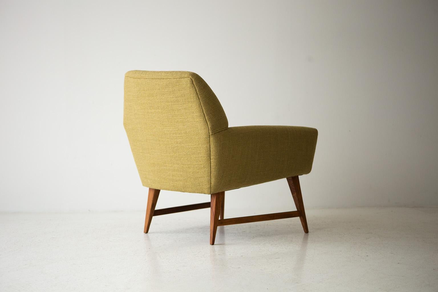 Mid-20th Century Mid-Century Modern Selig Lounge Chair