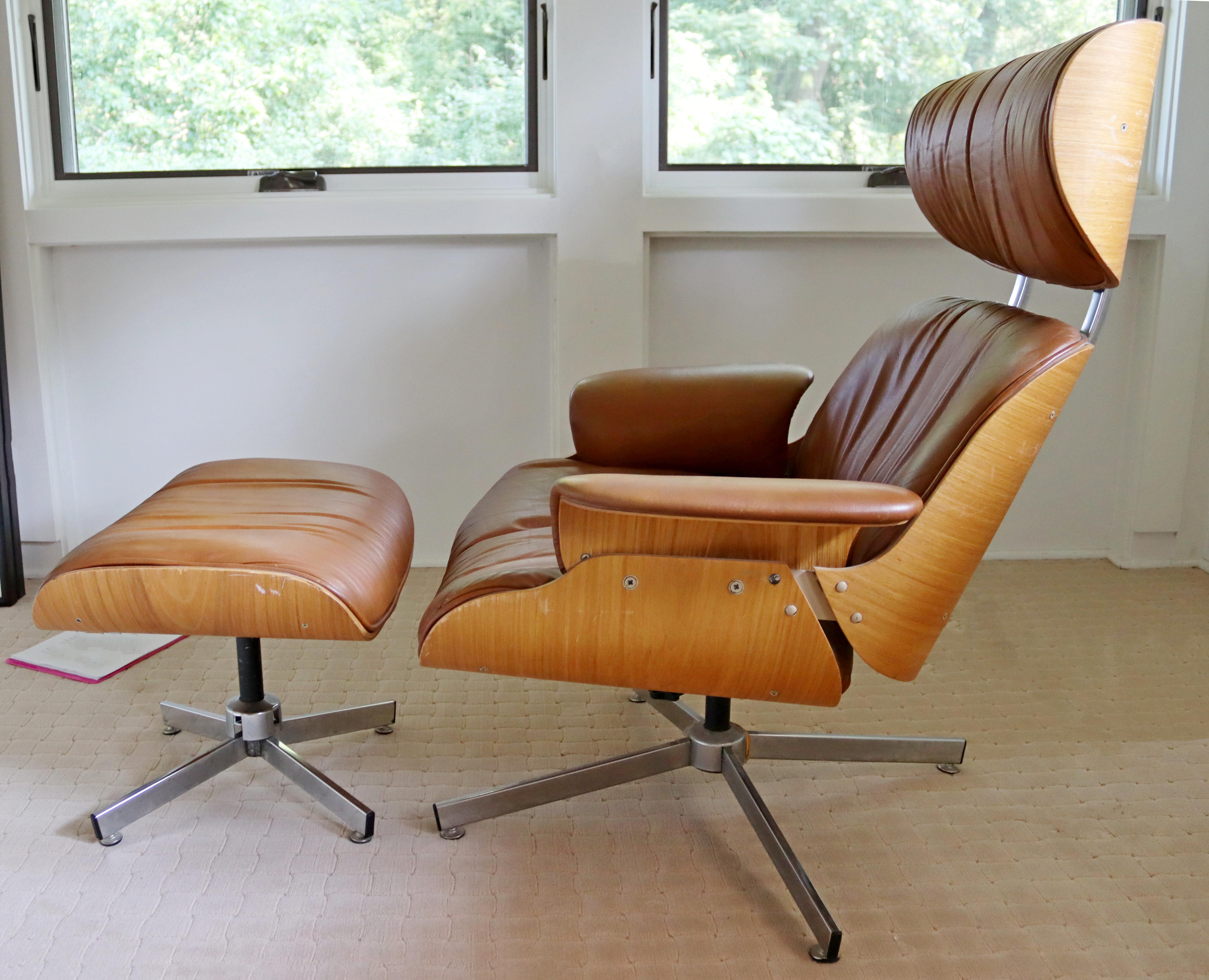 Mid-Century Modern Selig Lounge Chair & Ottoman 1970s Brown Eames Style 1