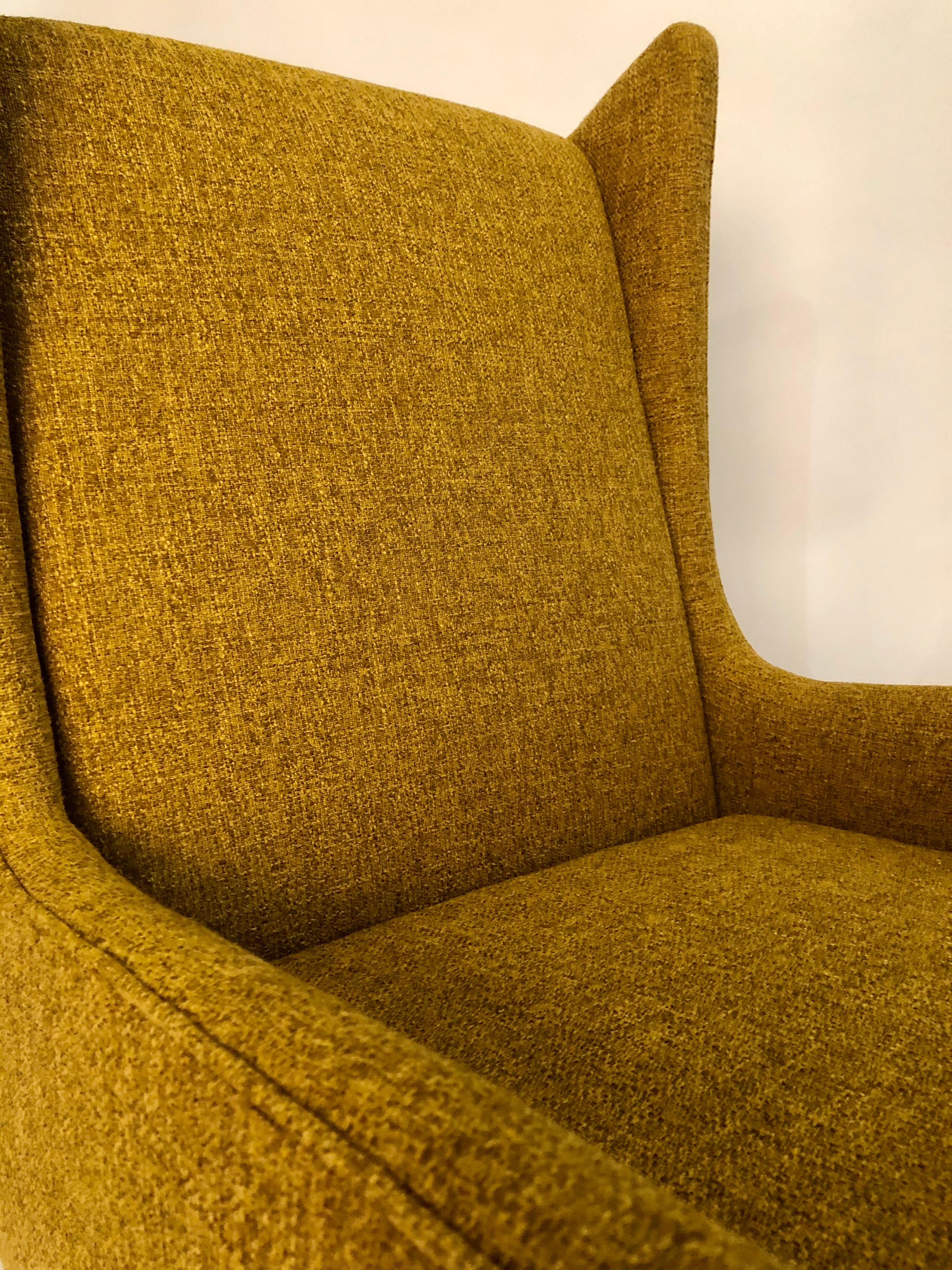 Mid-Century Modern Selig Wing Chair 1