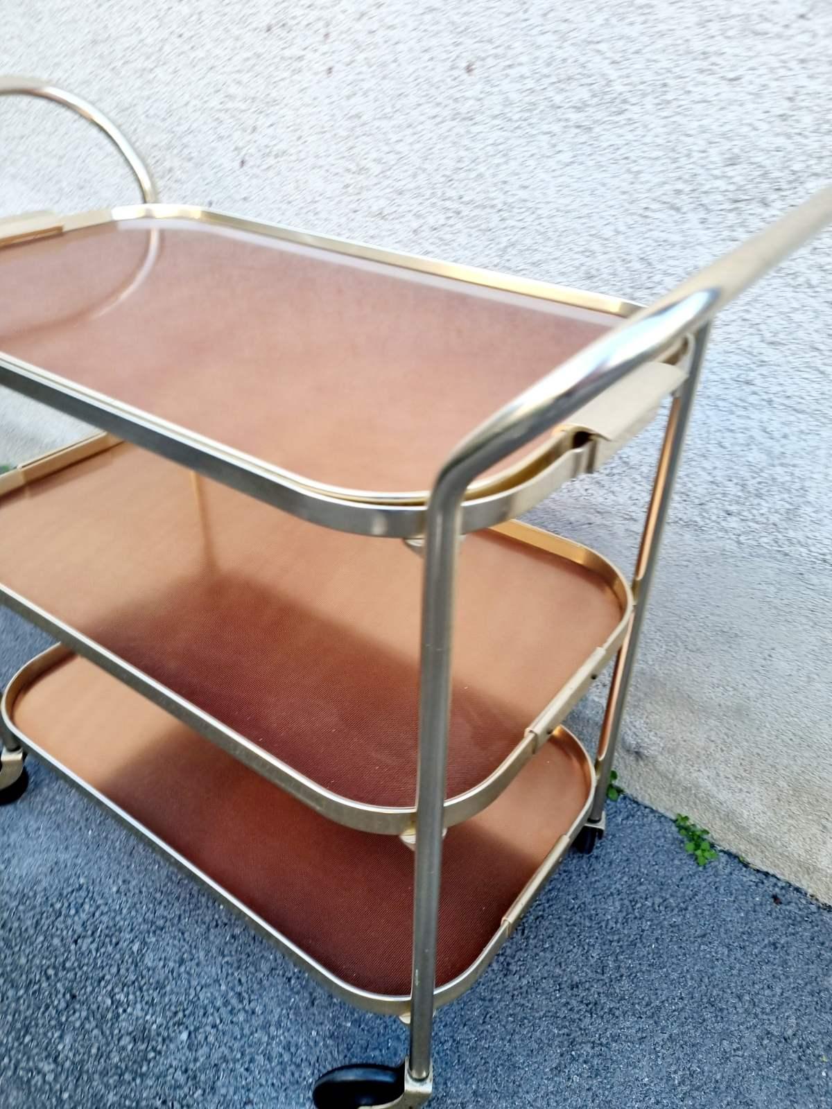 Mid-Century Modern Chariot de service moderne du milieu du siècle Produit par Kaymet, Royaume-Uni, années 60 en vente