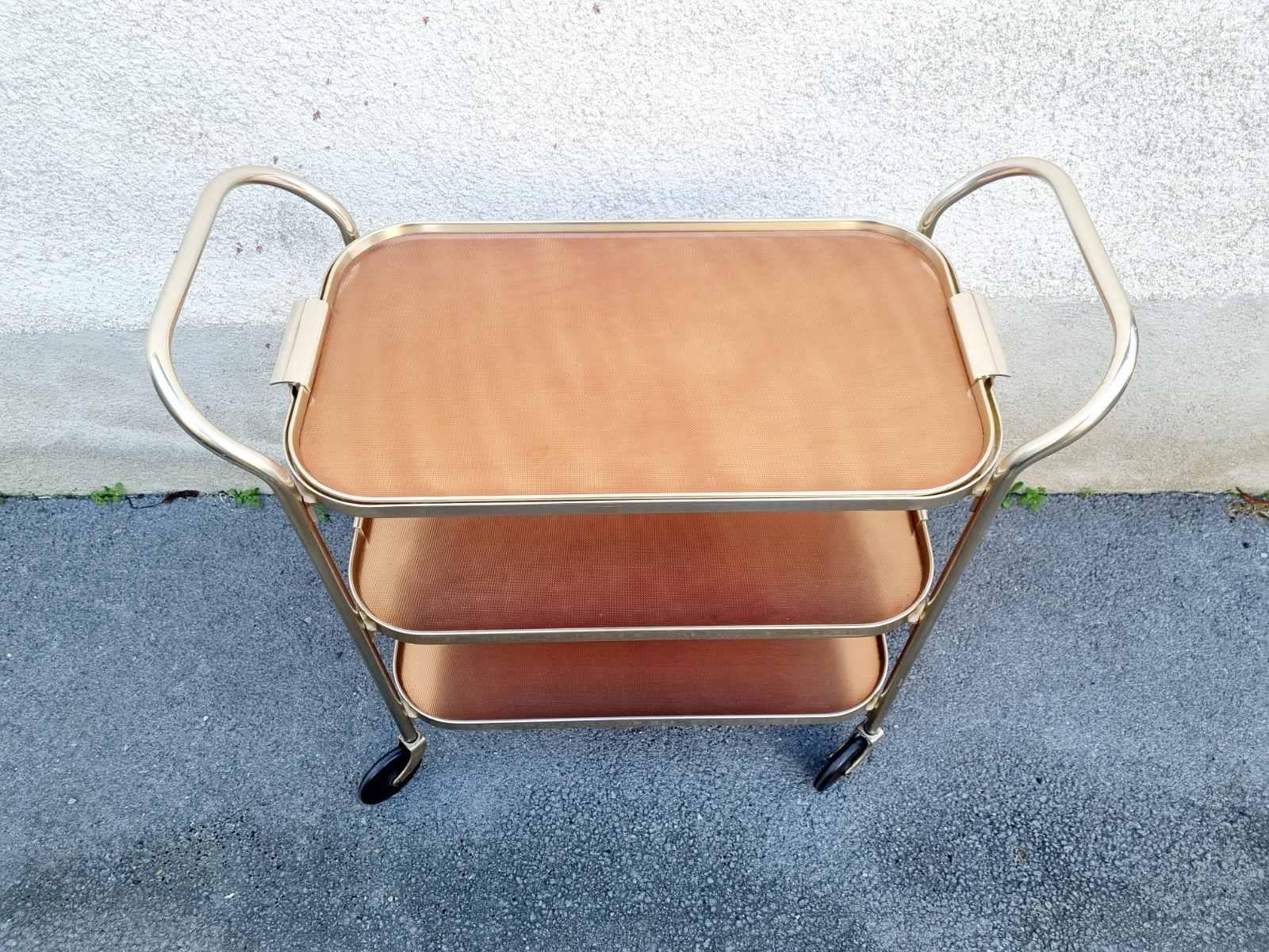 Britannique Chariot de service moderne du milieu du siècle Produit par Kaymet, Royaume-Uni, années 60 en vente