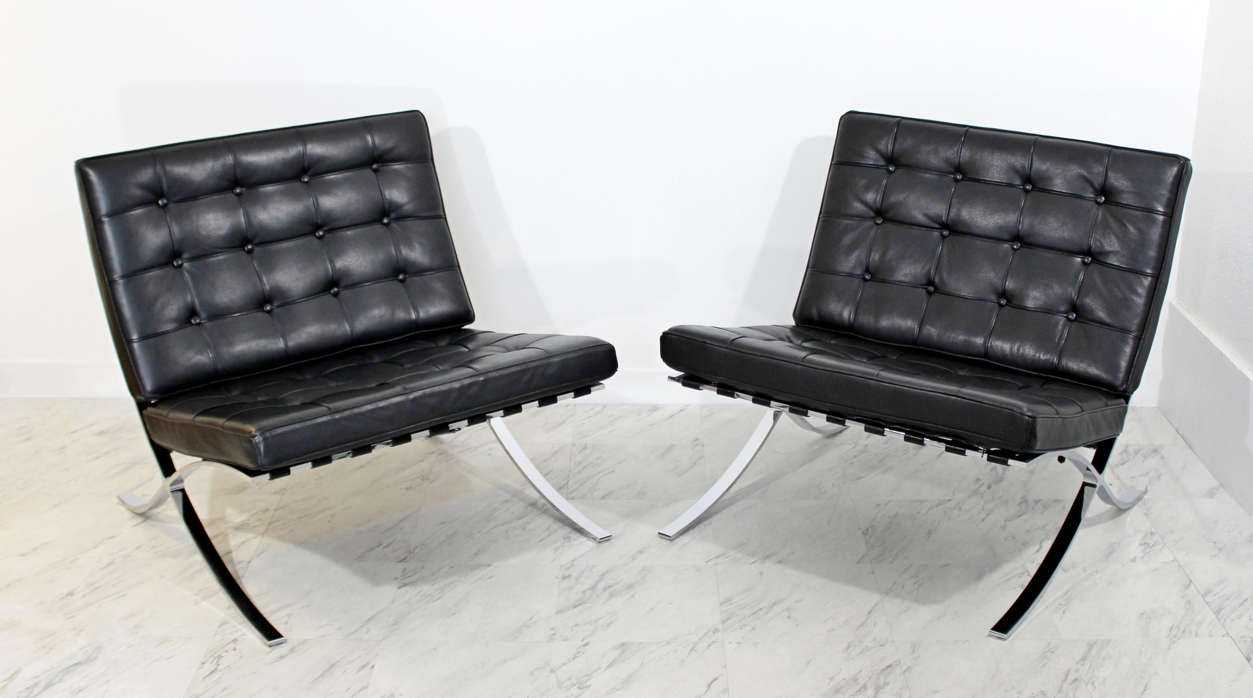 Mid-Century Modern Set 4 Chrome Black Leather Barcelona Style Chair Italy, 1970s In Good Condition In Keego Harbor, MI