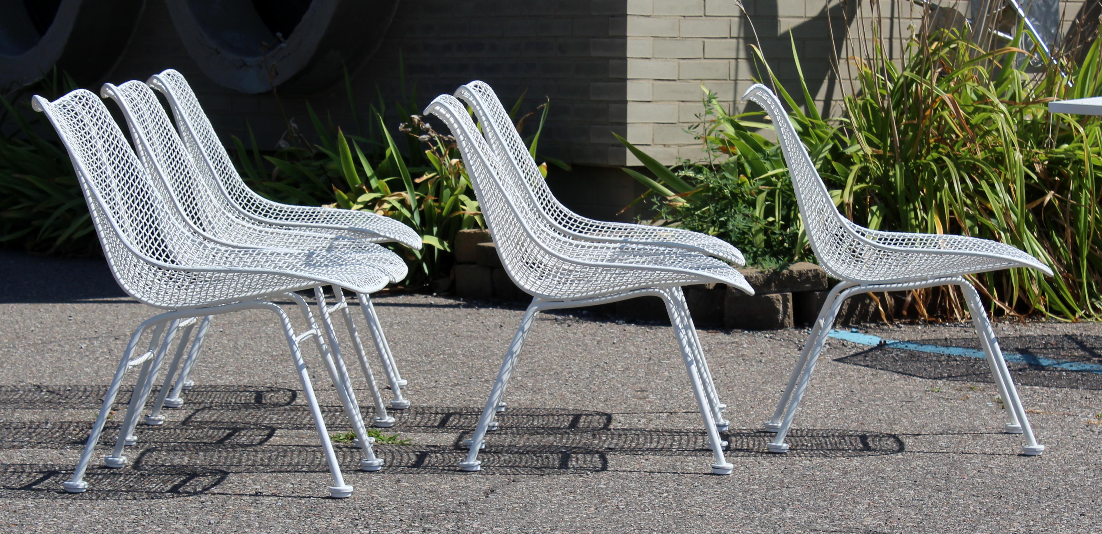 Mid-Century Modern Set of 6 Woodard Sculptura Patio Outdoor Lounge Side Chairs In Good Condition In Keego Harbor, MI