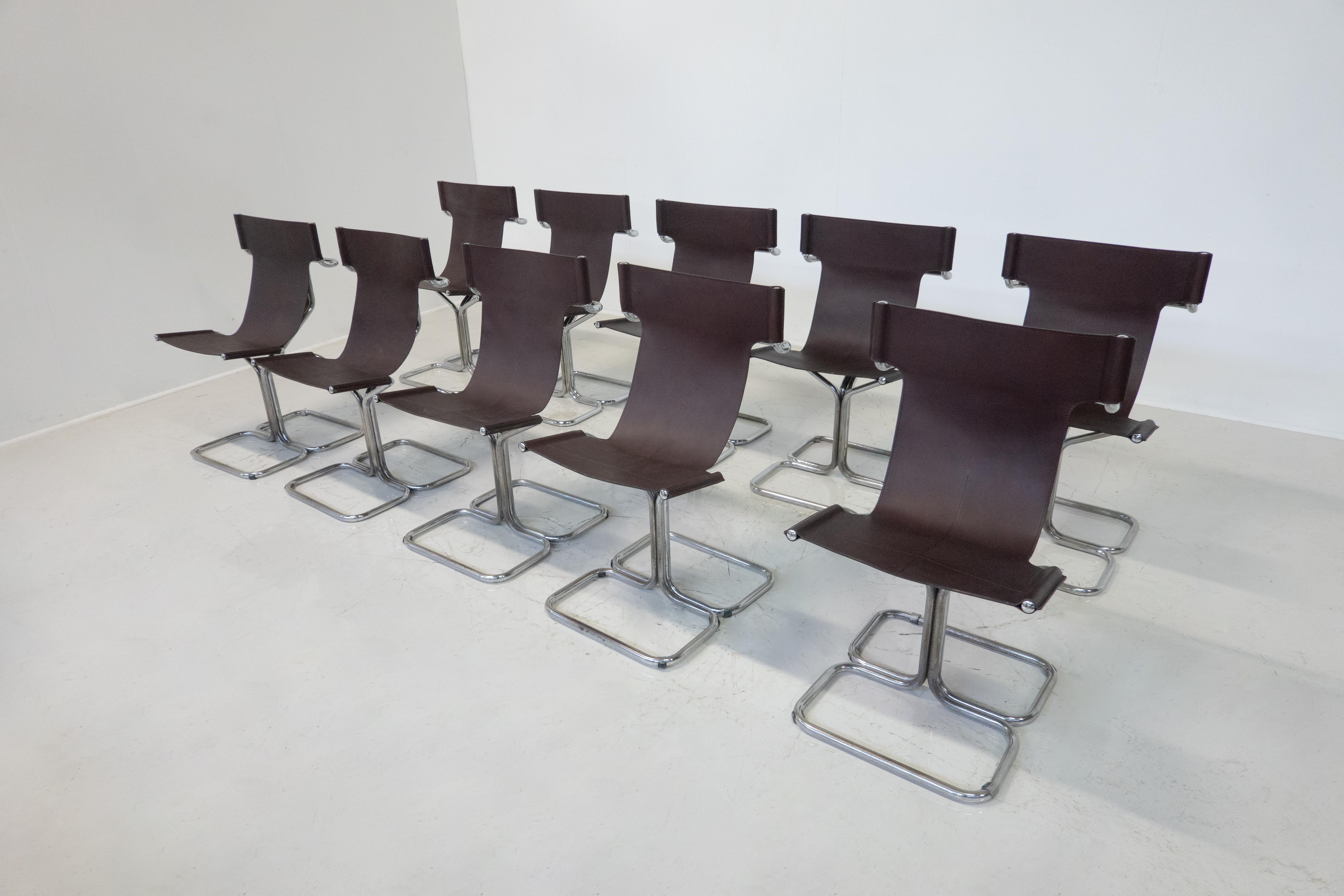 Mid-Century Modern Set of 10 'Topos' Chairs by Gruppo DAM for Busnelli, 1970s In Good Condition For Sale In Brussels, BE
