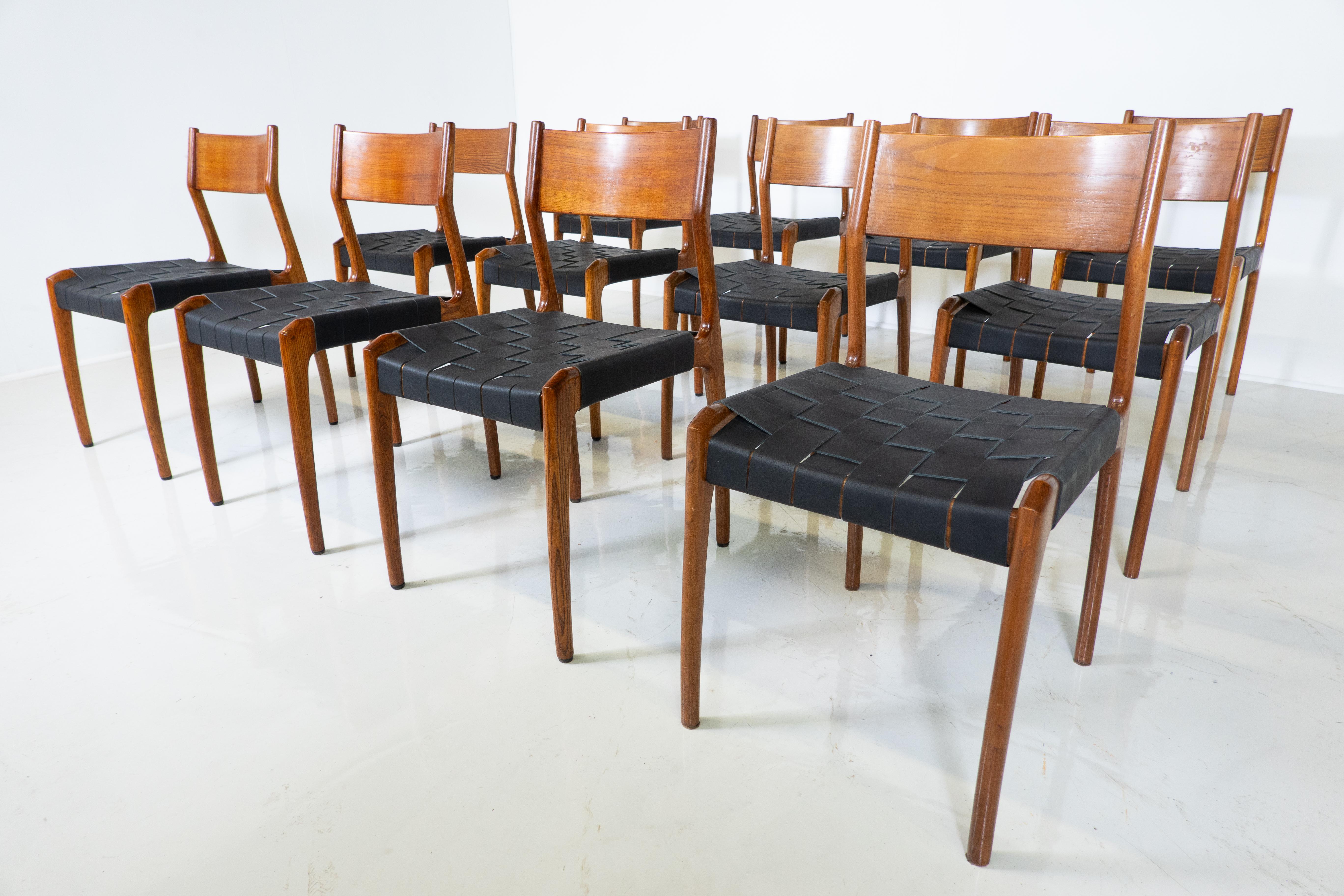 Moderner Satz von 12 Esszimmerstühlen aus der Mitte des Jahrhunderts von Fratelli Reguitti, Italien, 1950er Jahre im Angebot 9