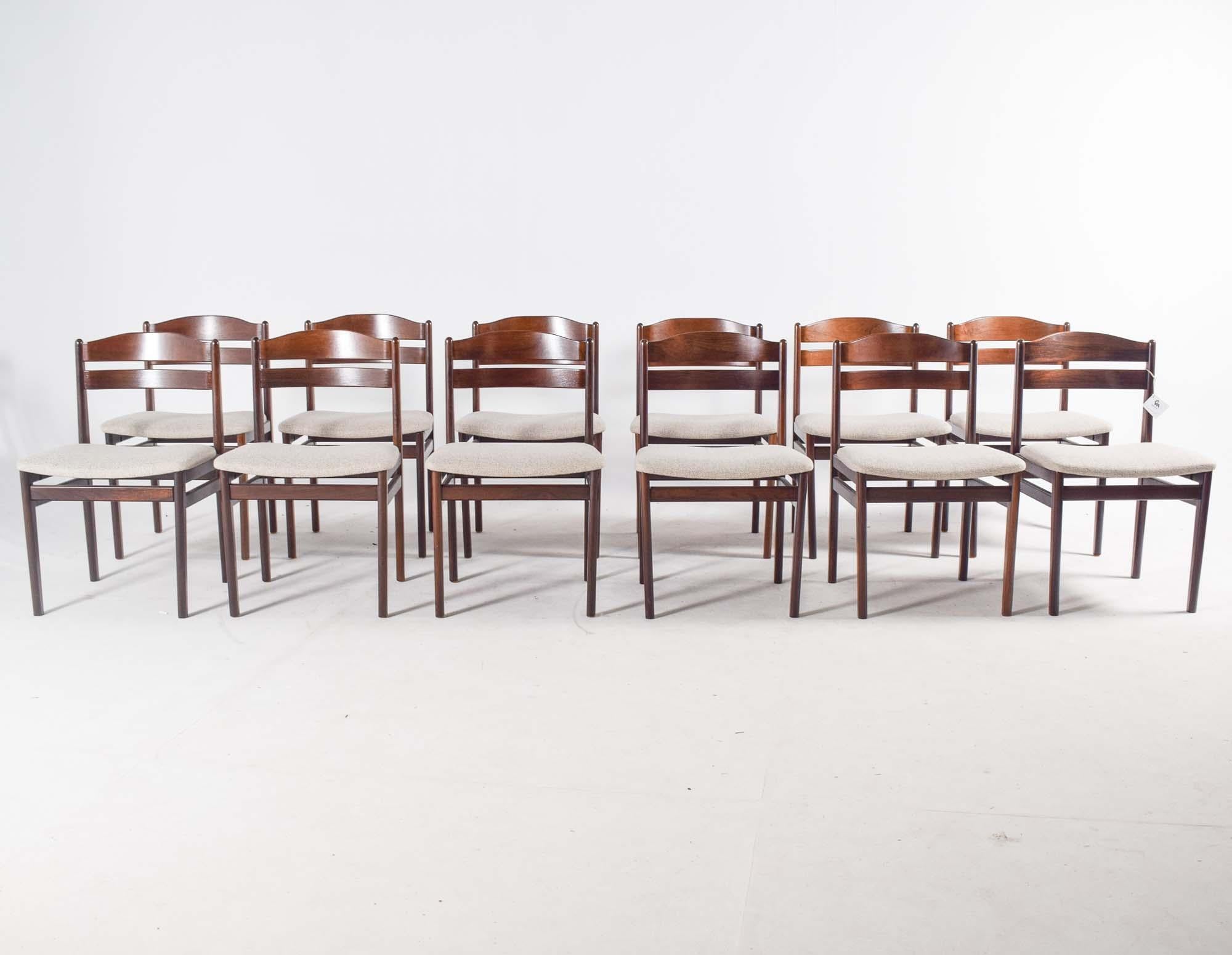 Scandinavian Modern Mid Century Modern Set of 12 Rosewood Dining Chairs, 1960s For Sale