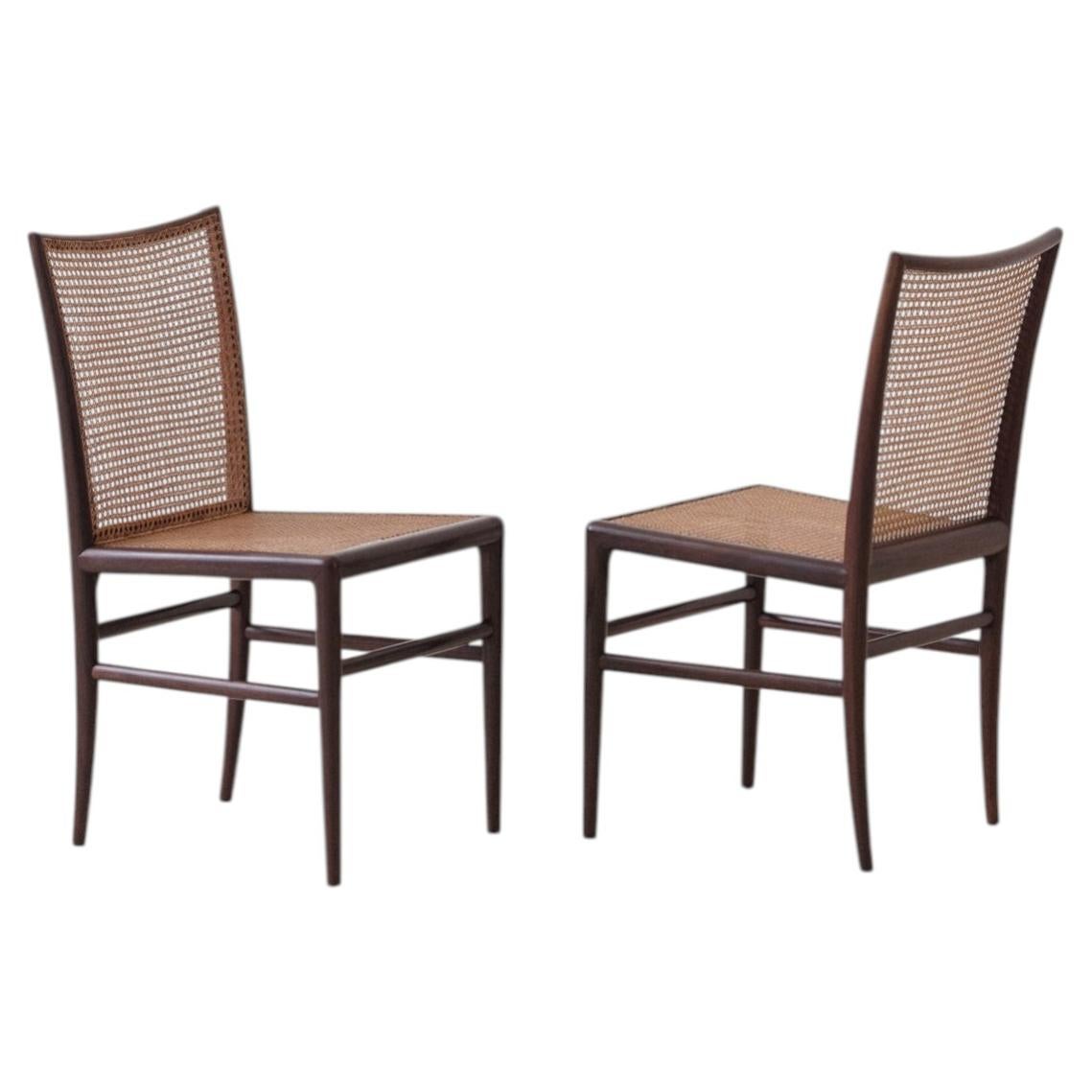 Mid-Century Modern Set of 2 chairs by Branco & Preto, 1952 For Sale