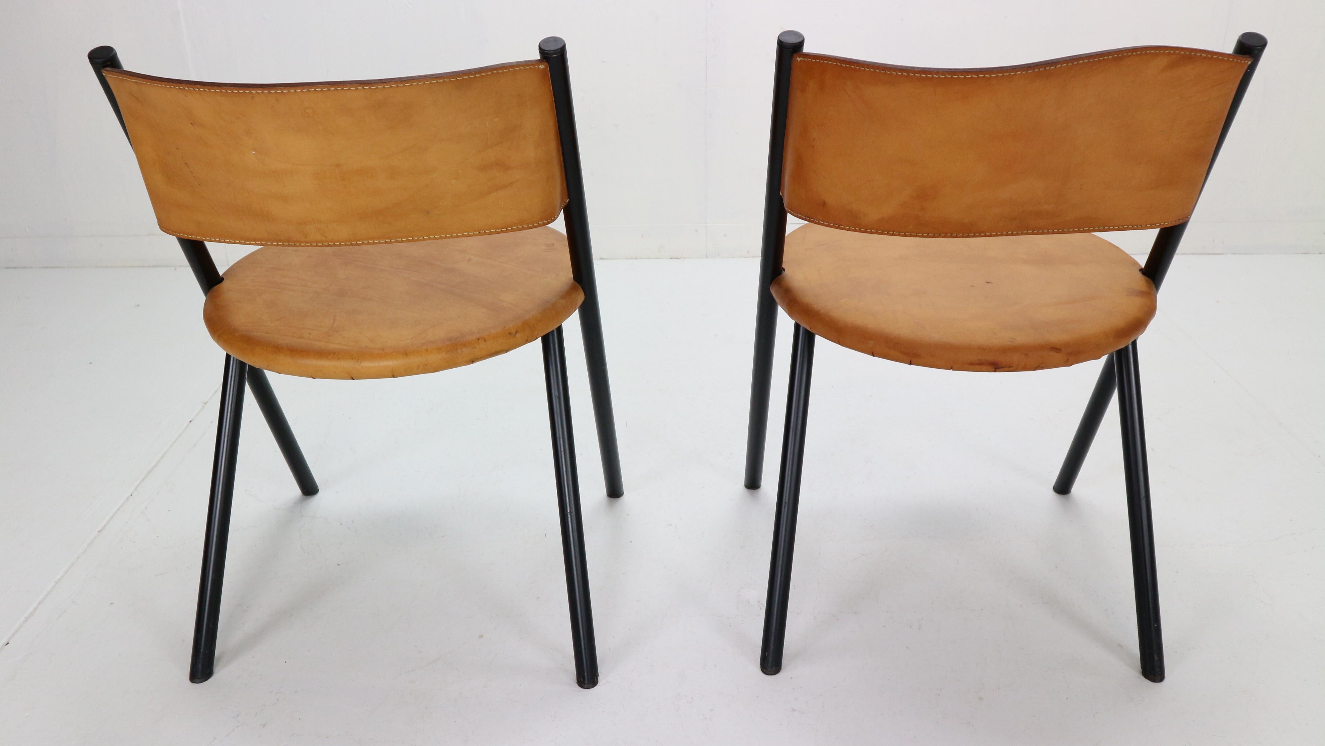 Metal Mid-Century Modern Set of 2 Cognac Leather Chairs, 1970s, Italy