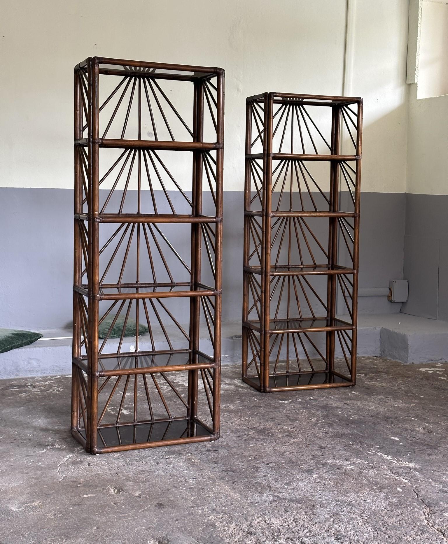 Mid-century modern set of 2 Étagère/Bookcase 1970 Italian manufactuing in bamboo For Sale 10