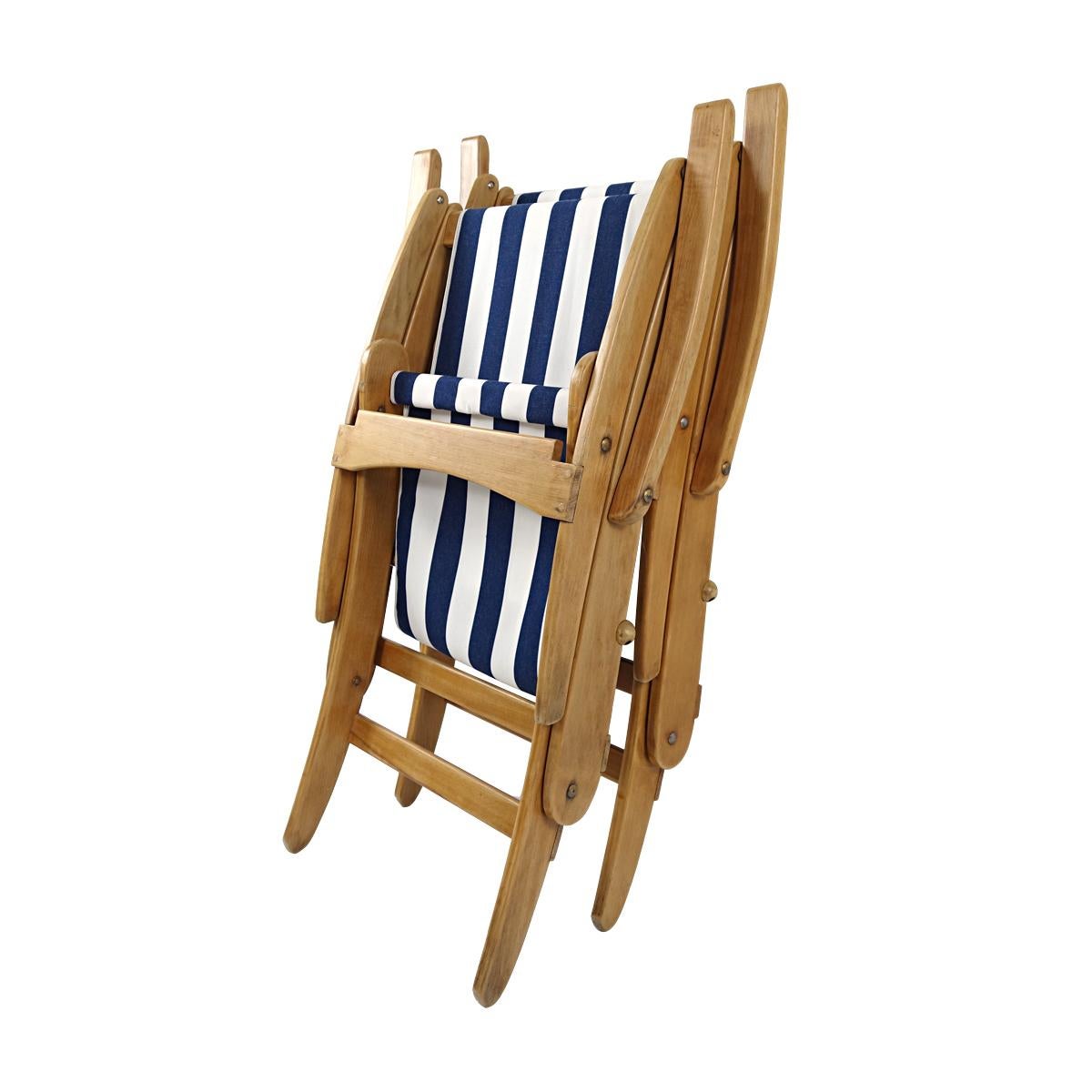 Mid-Century Modern Set of 2 Lacquered Wooden Folding Deck Chairs 'Gracias' For Sale 4