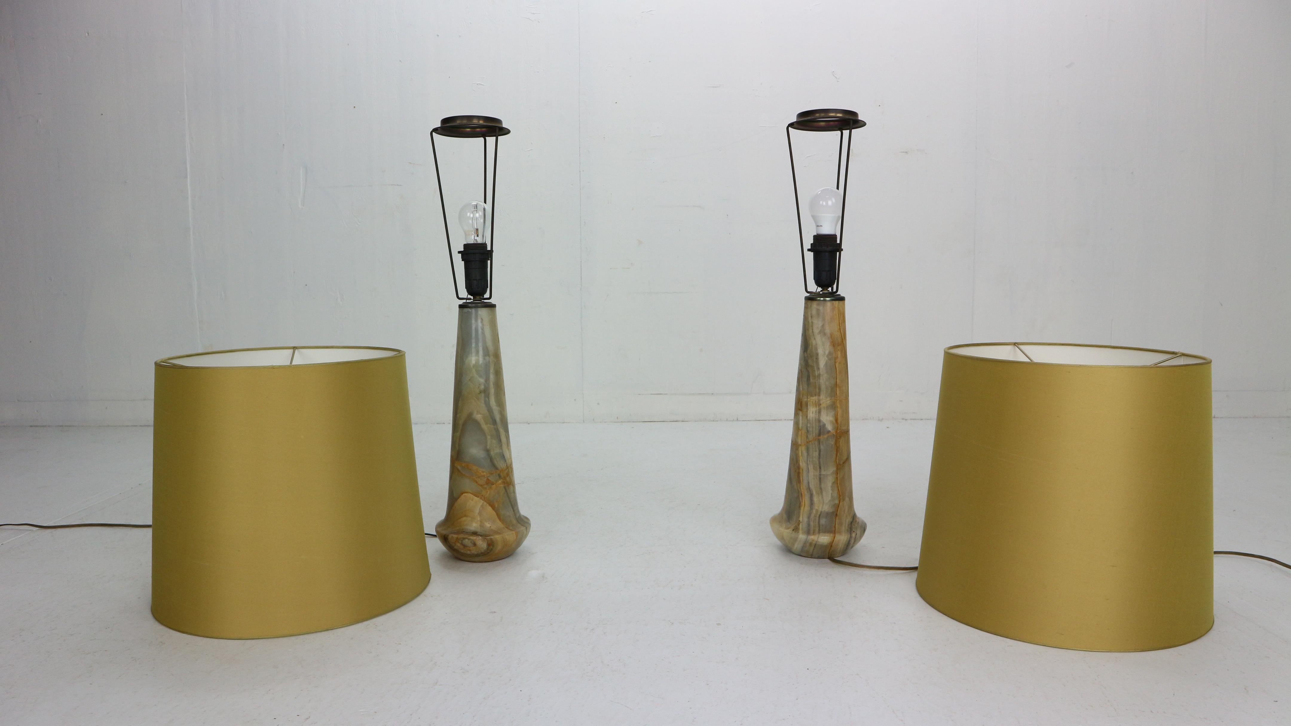 Mid-Century Set of 2 Marble Lamps with linen shade, 1960s, Italy 7