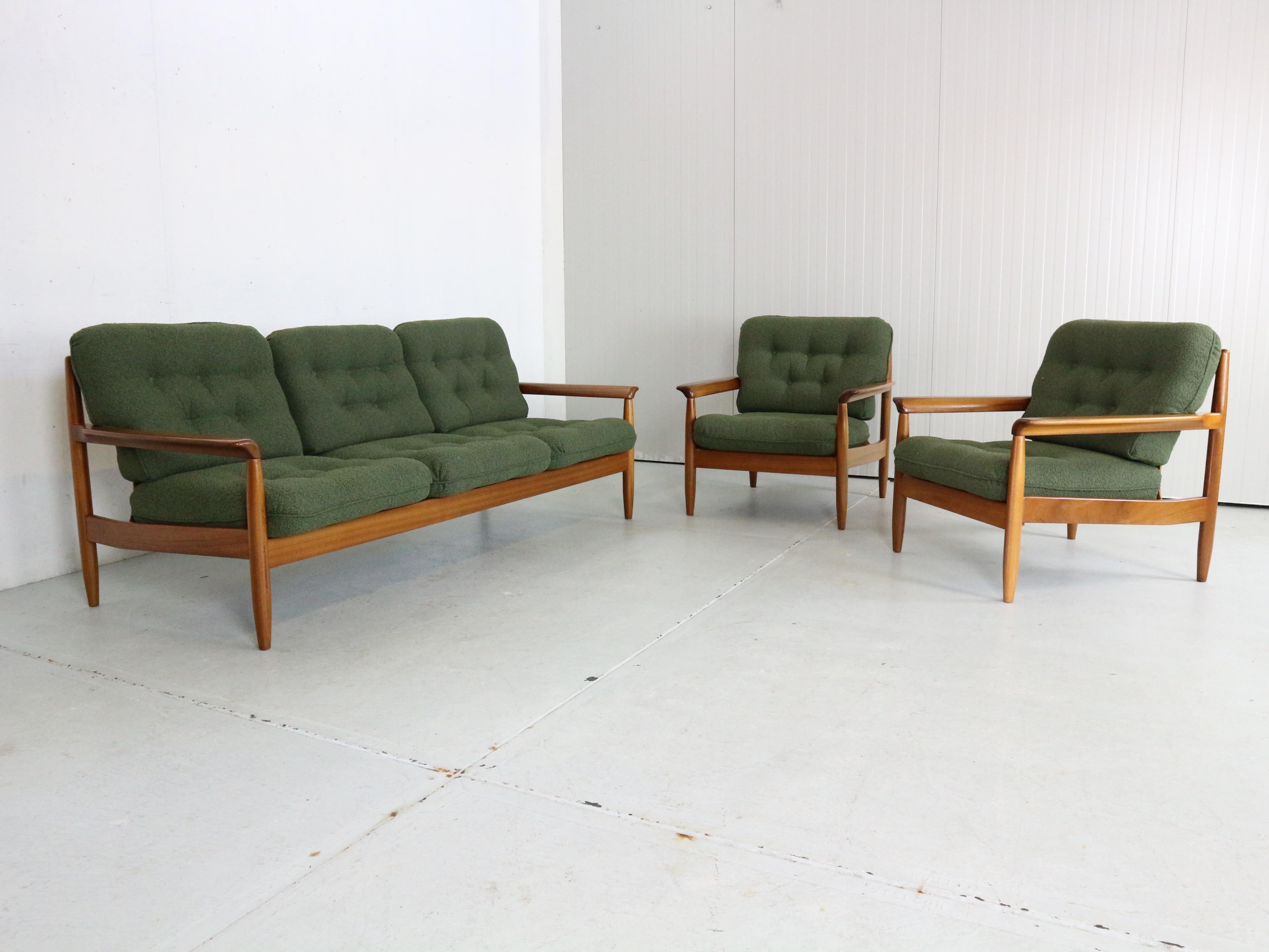 Mid-Century Modern Set of 2 Teak Lounge Chairs& New Upholstery, 1960's Denmark 14