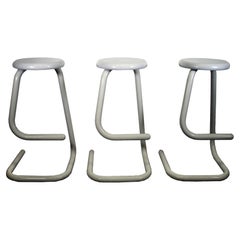 Mid-Century Modern Set of 3 1970s Tubular Paperclip Stools by Kinetic