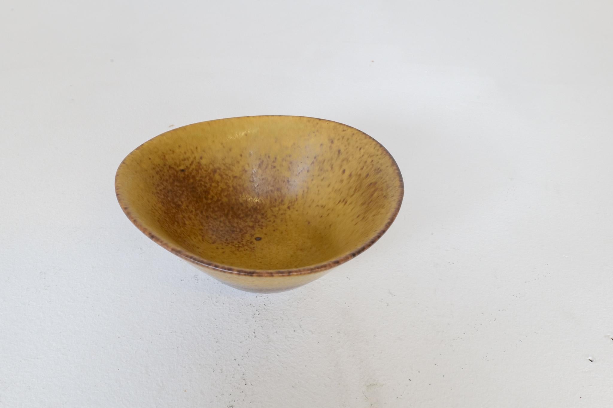 Mid-Century Modern Set of 3 Bowls Rörstrand Carl Harry Stålhane, Sweden For Sale 7