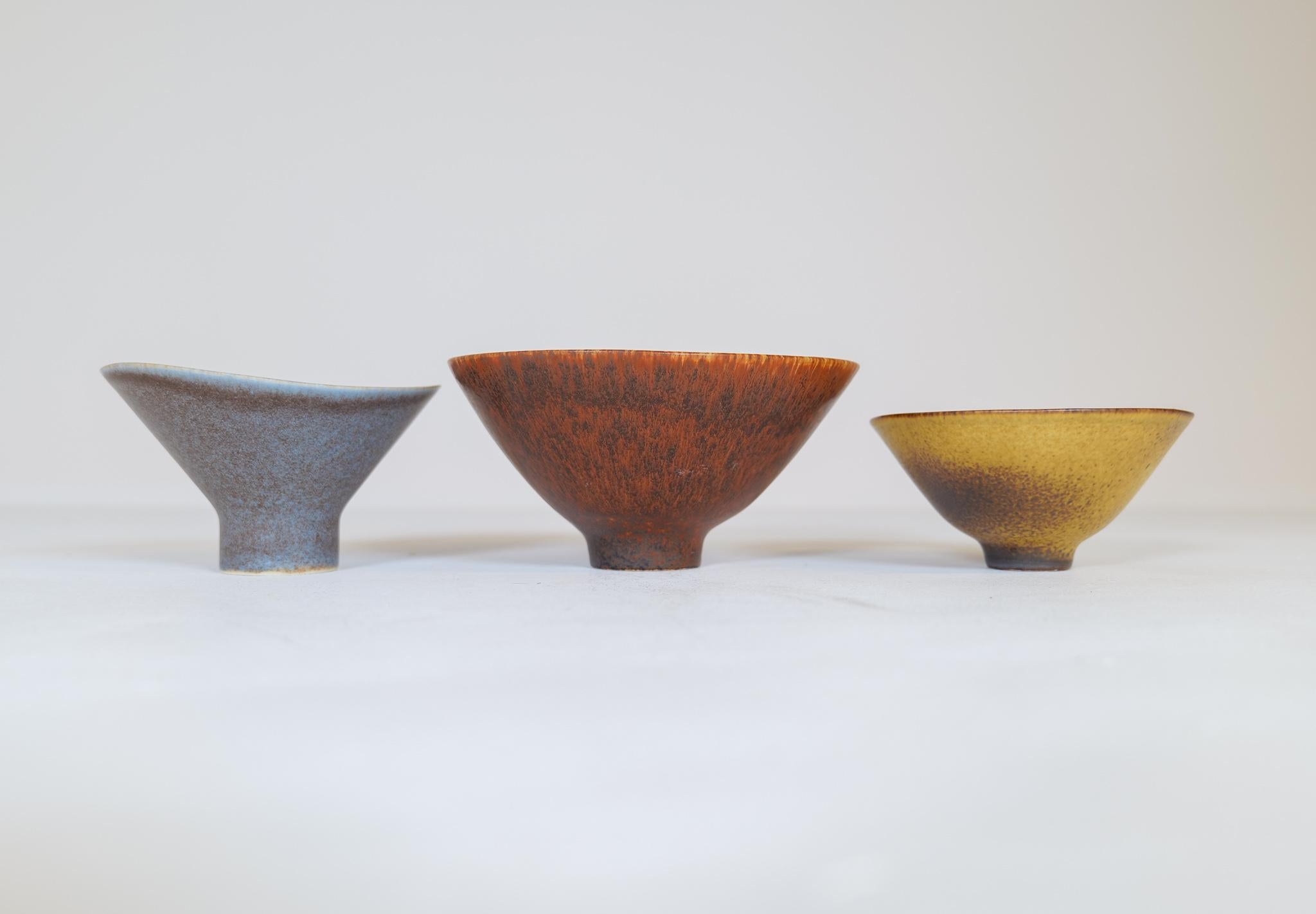Set von 3 Schalen, Mid-Century Modern, Rrstrand Carl Harry Stlhane, Schweden (Keramik) im Angebot