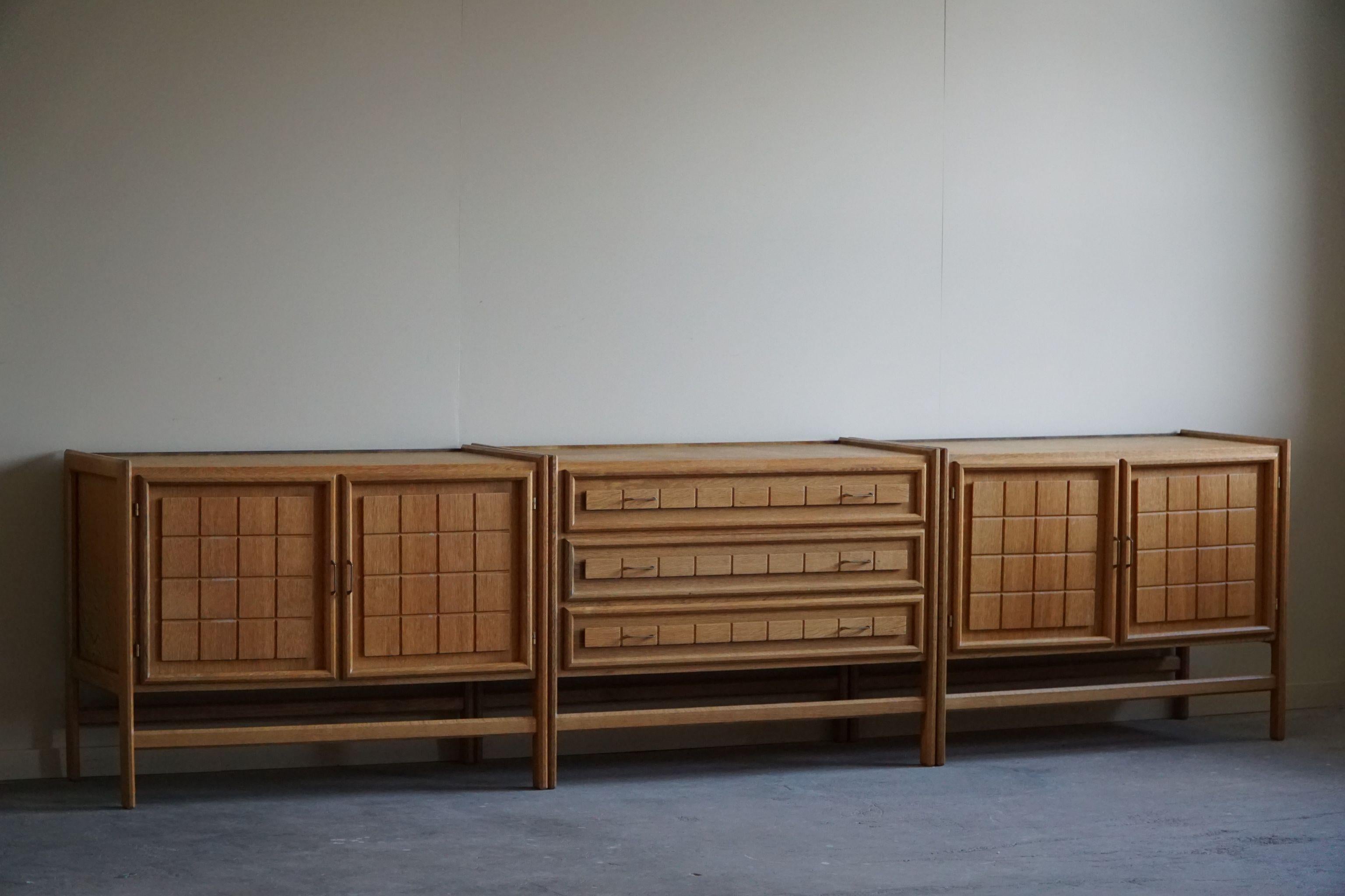 Mid-Century Modern, Set of 3 Cabinets in Oak, By a Danish Cabinetmaker in 1960s 13