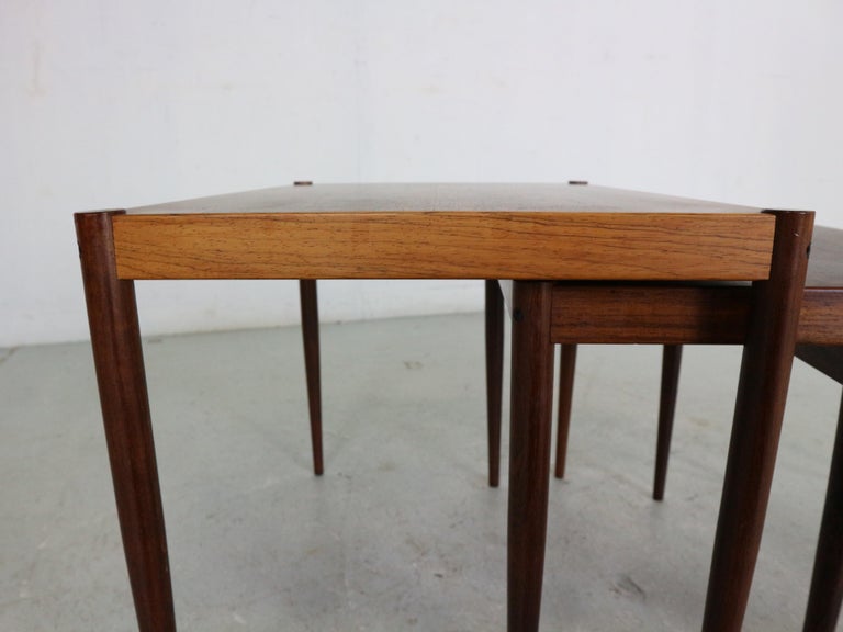 Mid-Century Modern Set of 3 Rosewood Nesting Tables, 1960s, Denmark For Sale 13