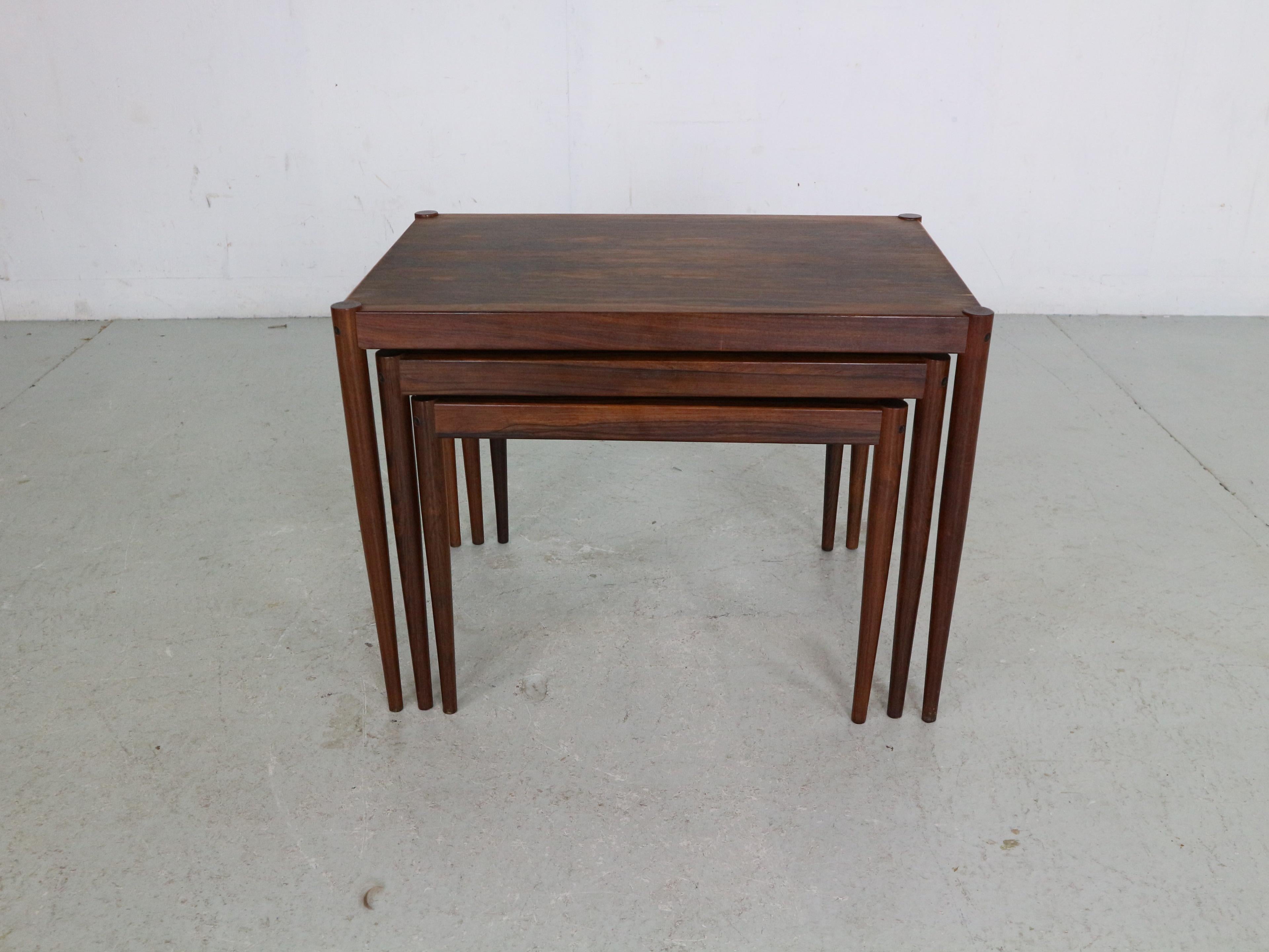 Mid-Century Modern Set of 3 Rosewood Nesting Tables, 1960s, Denmark In Good Condition In The Hague, NL