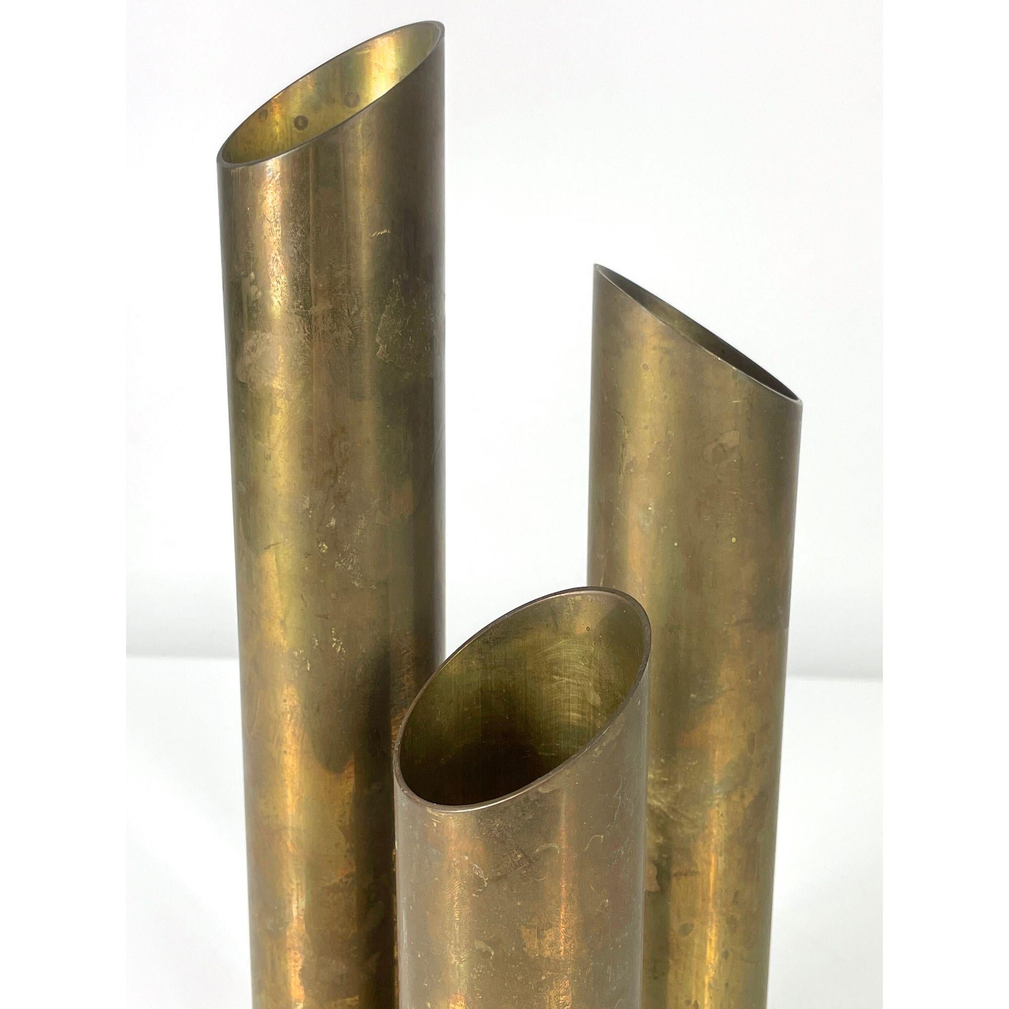 Ottone Set di 3 candelieri a cilindro d'epoca in ottone del Mid Century Modern, circa 1960 in vendita