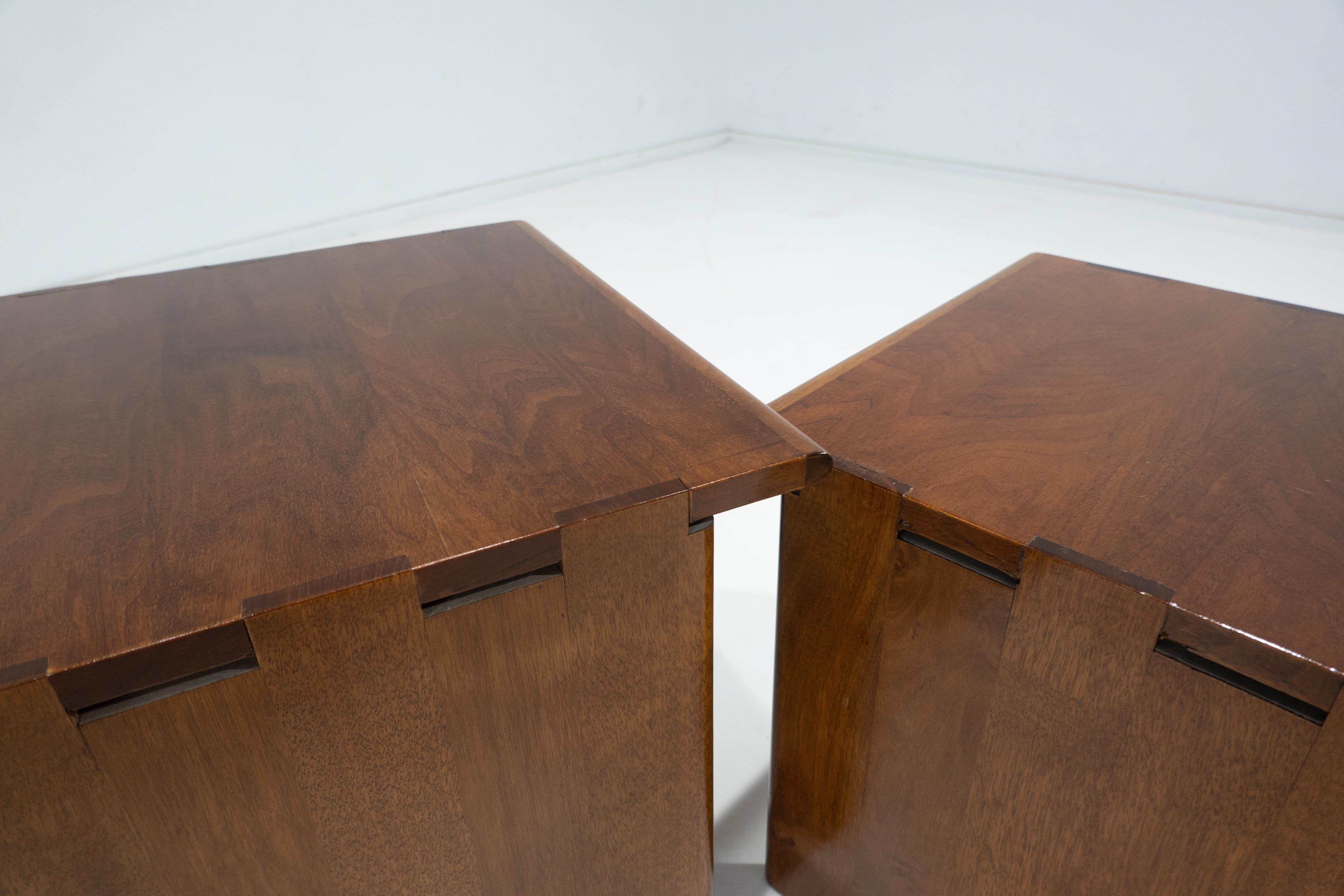 Mid-Century Modern Set of 3 Wooden Nesting Tables, Italy, 1960s 4