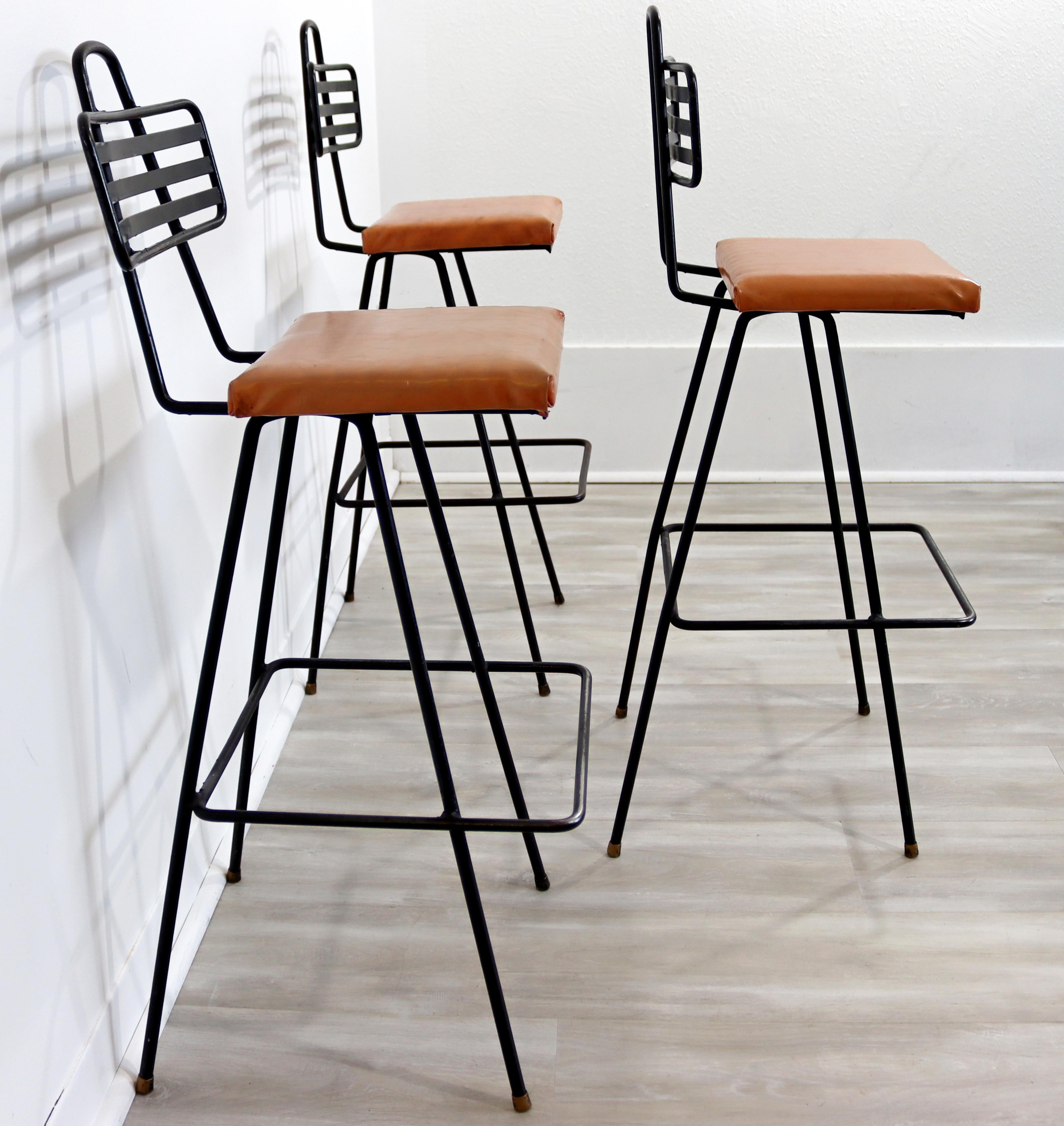 Mid-20th Century Mid-Century Modern Set of 3 Wrought Iron Tony Paul Bar Stools 1960s Vinyl Seats