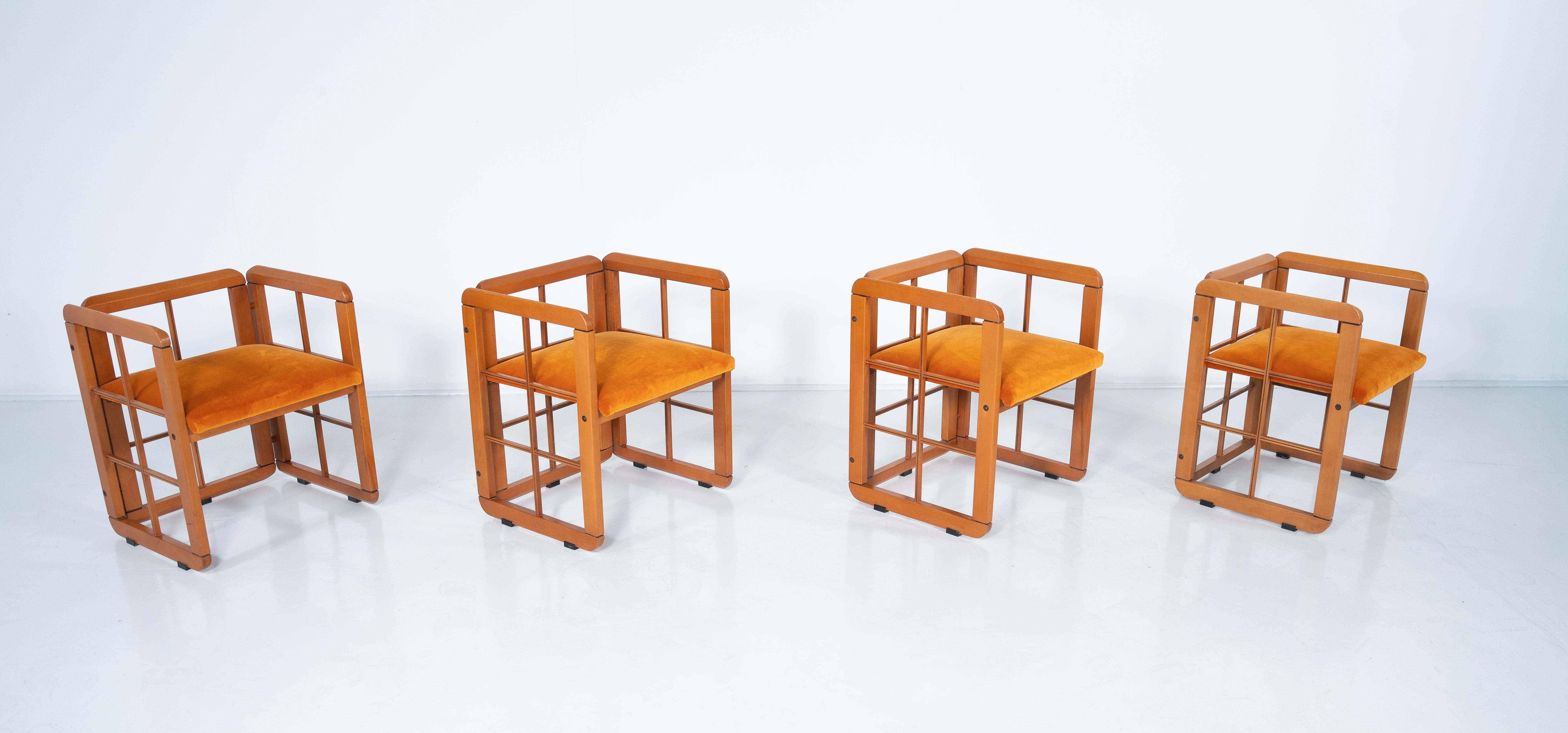 Ensemble de 4 fauteuils modernes du milieu du siècle dernier par Franco Poldarreti Caccia alla Volpe en vente 8