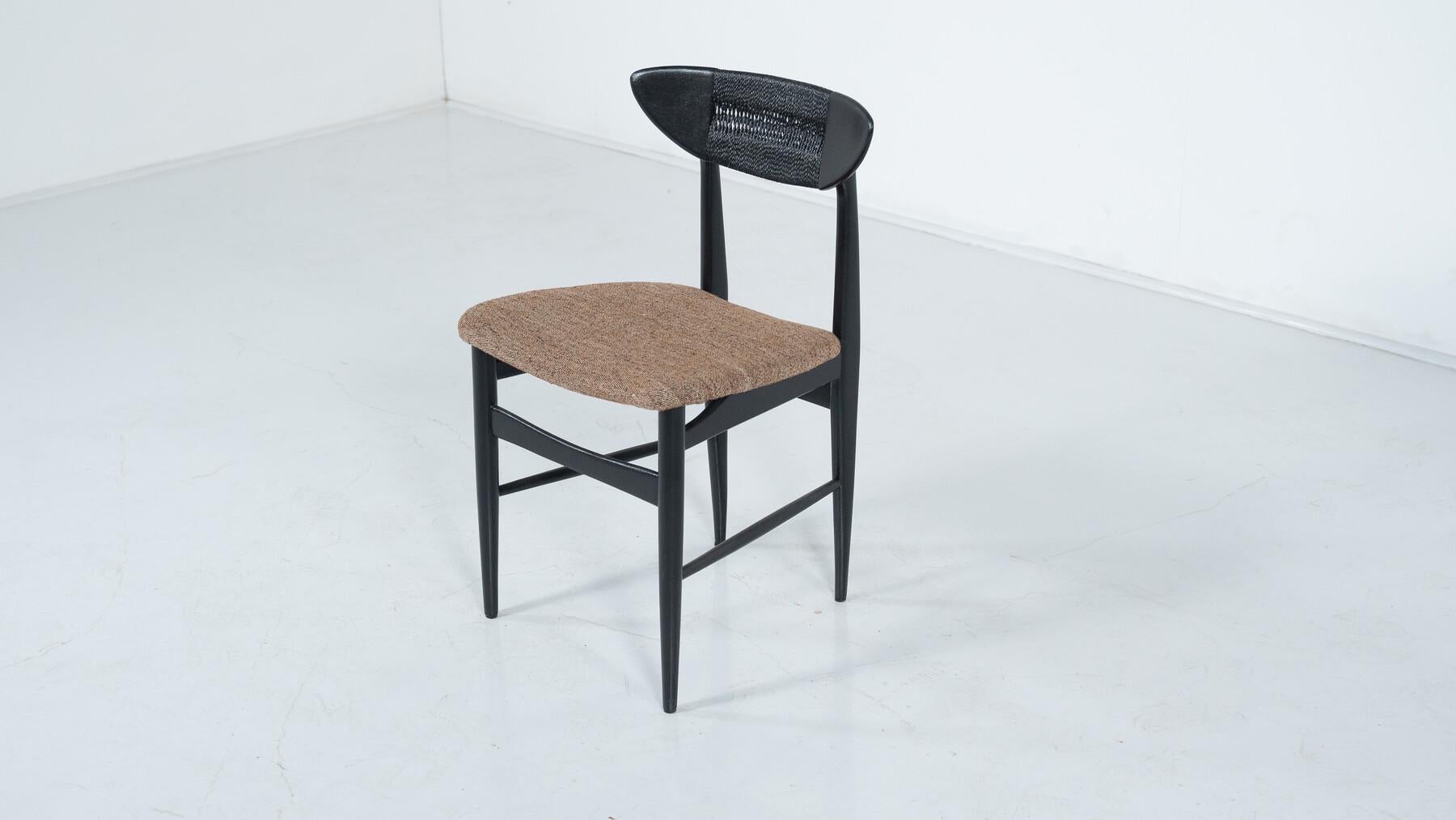 Ensemble de 4 chaises The Modernity de Hans Wegner, bois noir et corde, Danemark en vente 4