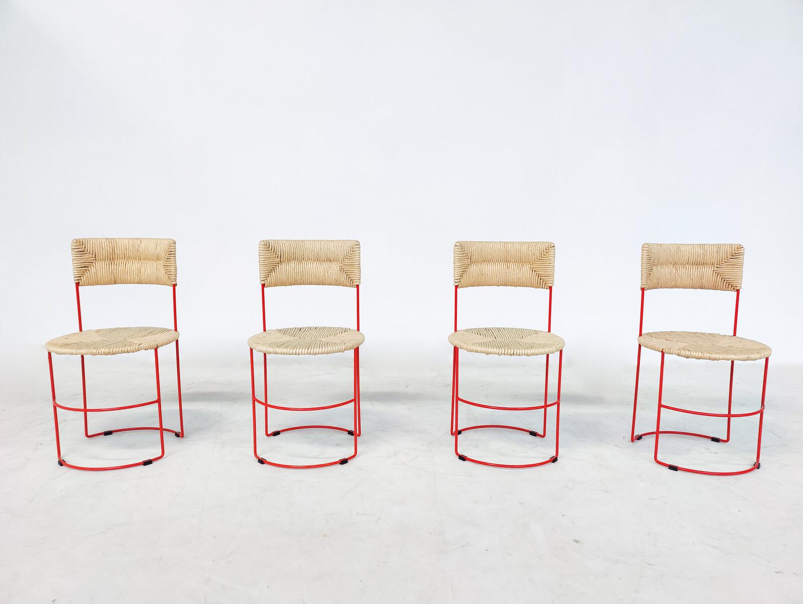 Mid-Century Modern Set of 4 Chairs by Laura de Lorenzo & Stefano Stefani In Good Condition For Sale In Brussels, BE