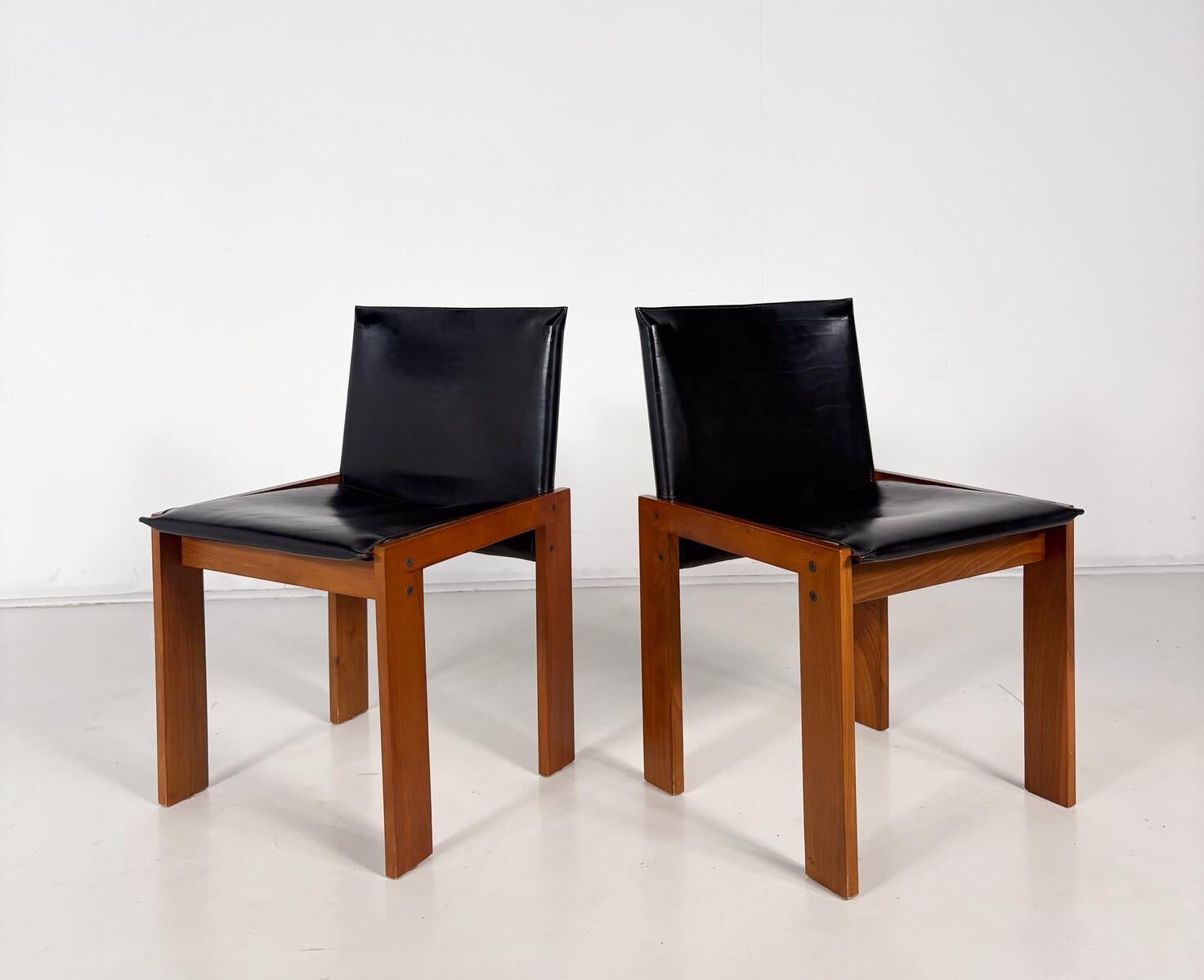20ième siècle Ensemble de 4 chaises modernes du milieu du siècle dans le style de Scarpa, 1970 en vente