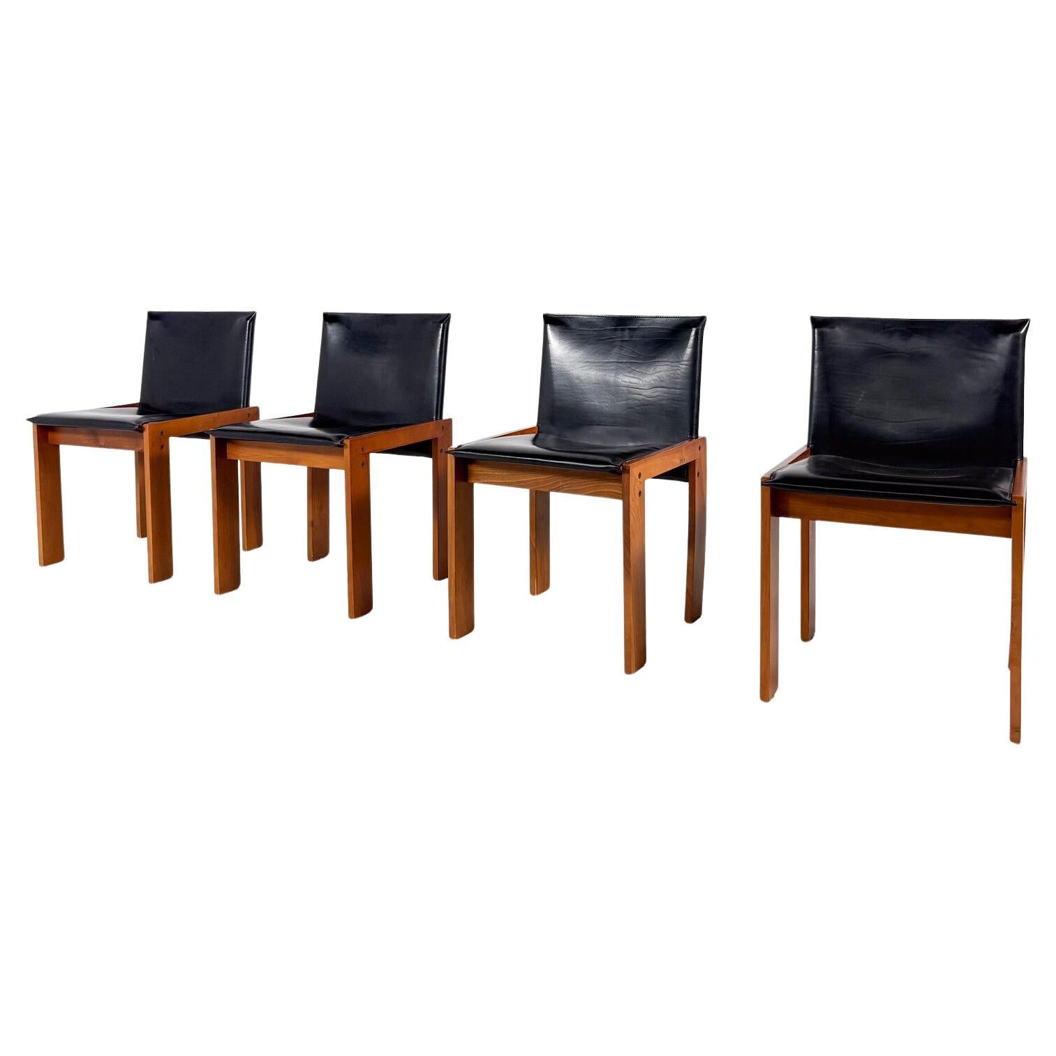 Mid-Century Modern Set of 4 Chairs in the Style of Scarpa, 1970s