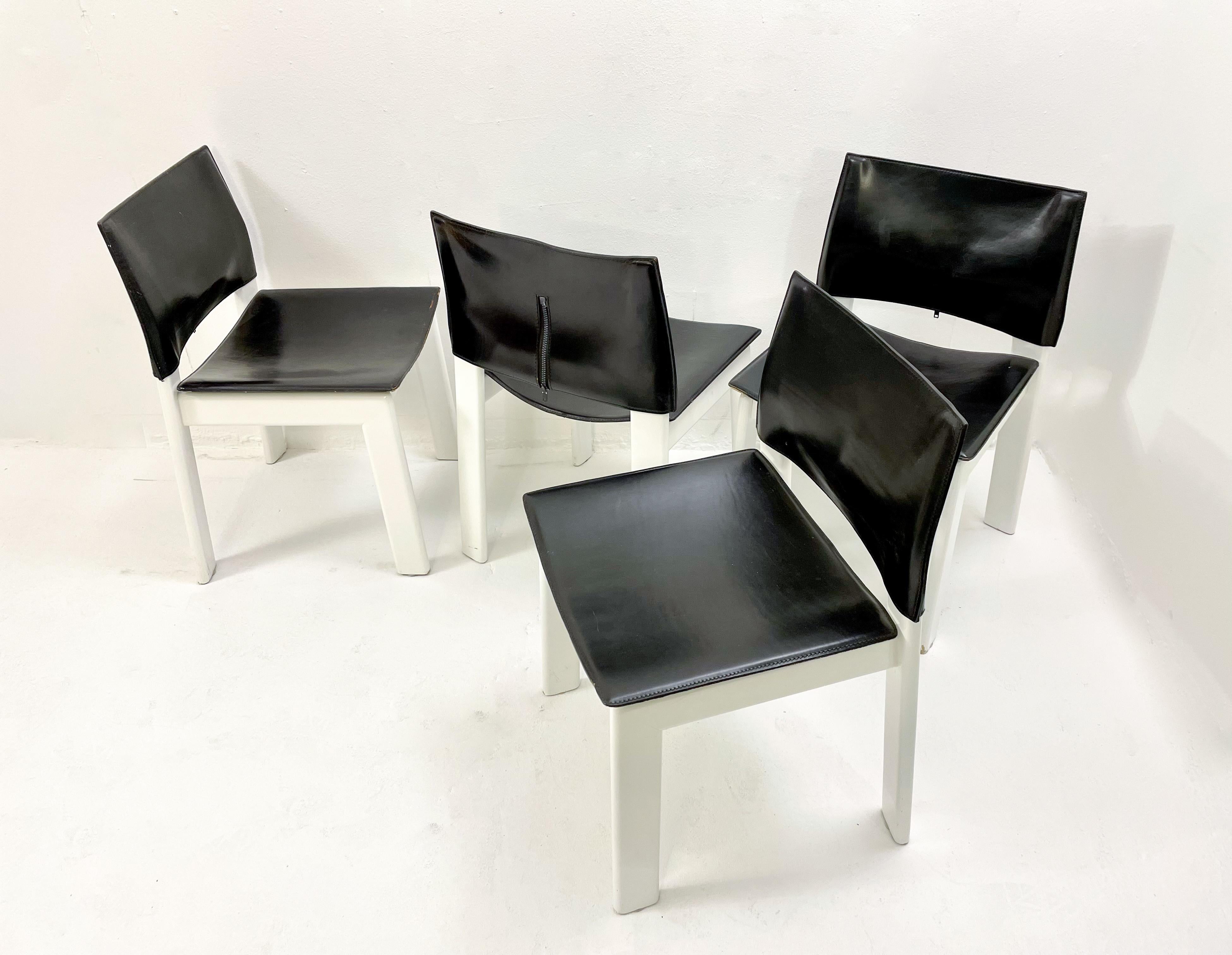 Late 20th Century Mid-Century Modern Set of 4 Chairs, White Wood and Black Leather, Italy, 1970s For Sale