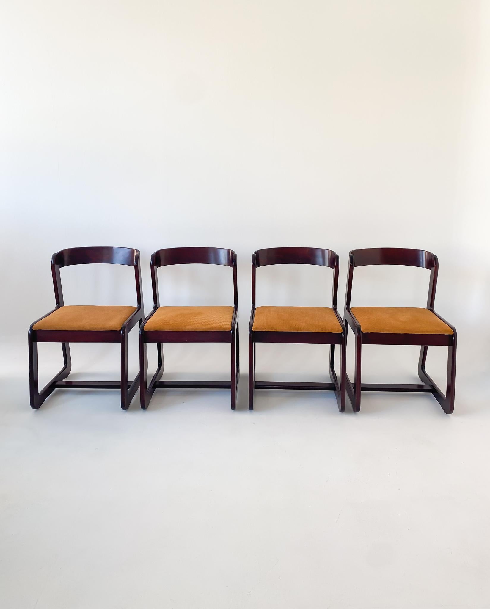 Italian Mid-Century Modern Set of 4 Dining Chairs by Willy Rizzo for Mario Sabot 1970s