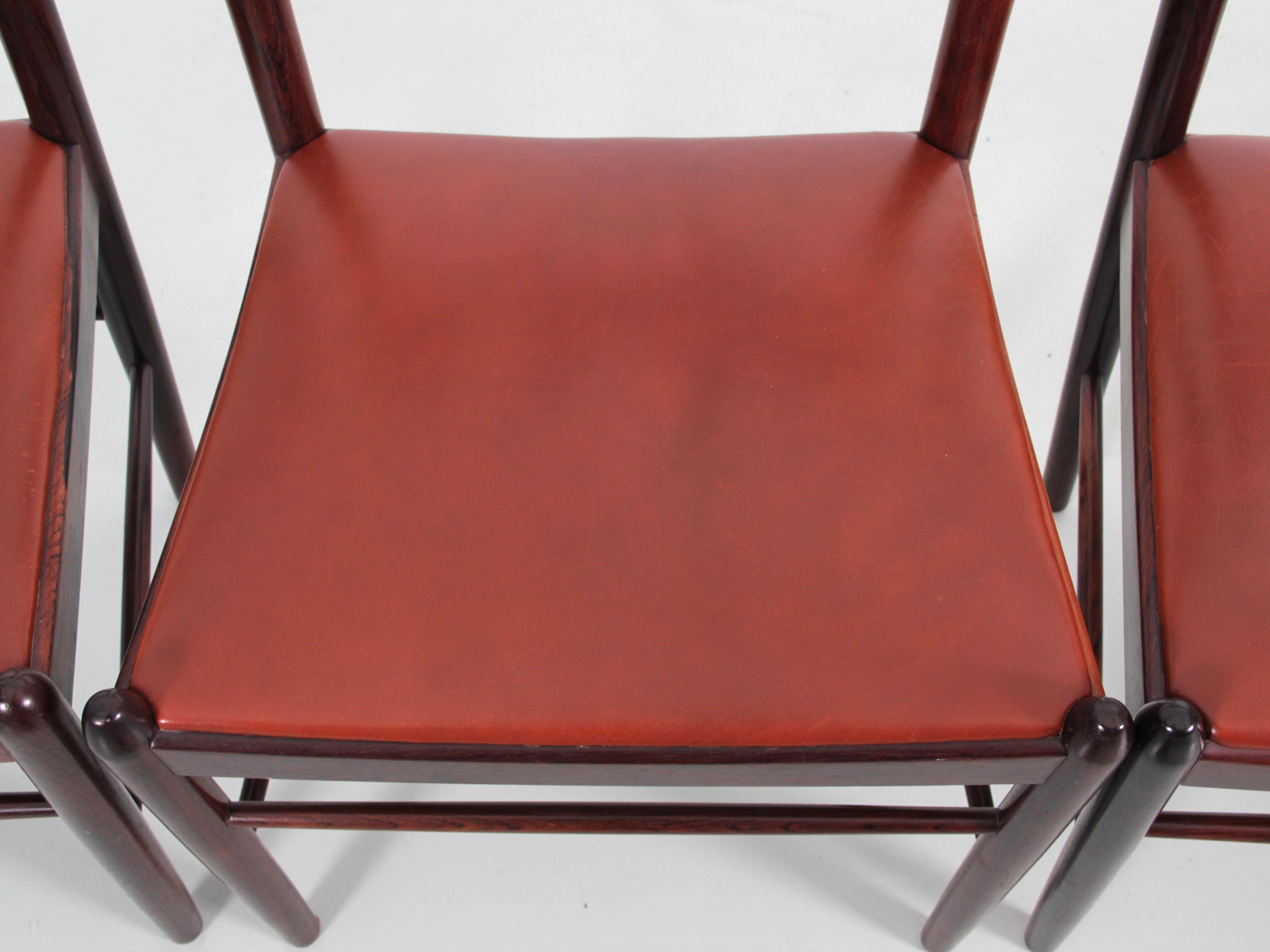 Mid-Century Modern Set of 4 Dining Chairs in Rosewood by H. Vestervig Erik For Sale 3