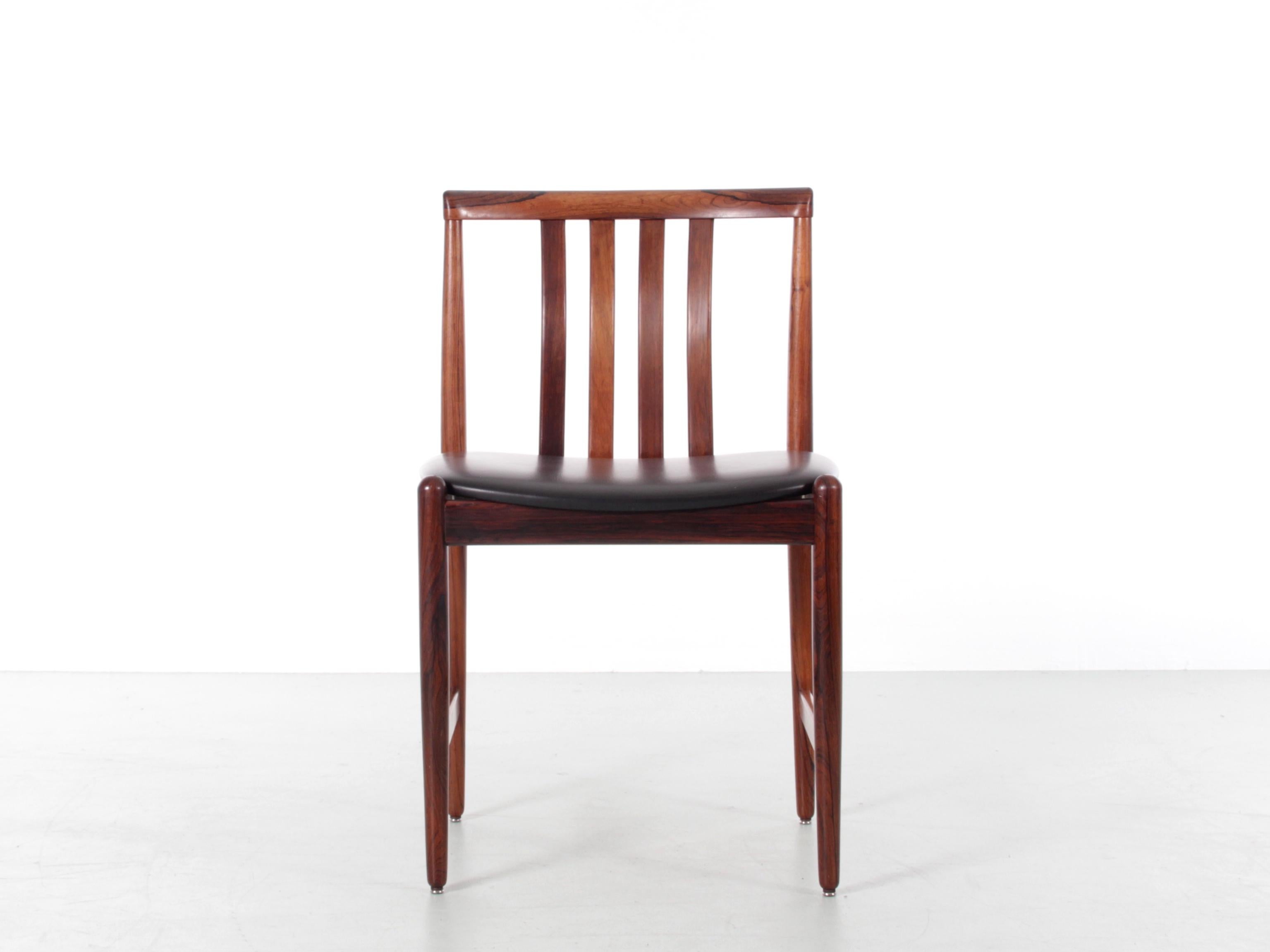 Scandinavian Modern Mid-Century Modern Set of 4 Dining Chairs in Rosewood by Westnofa For Sale