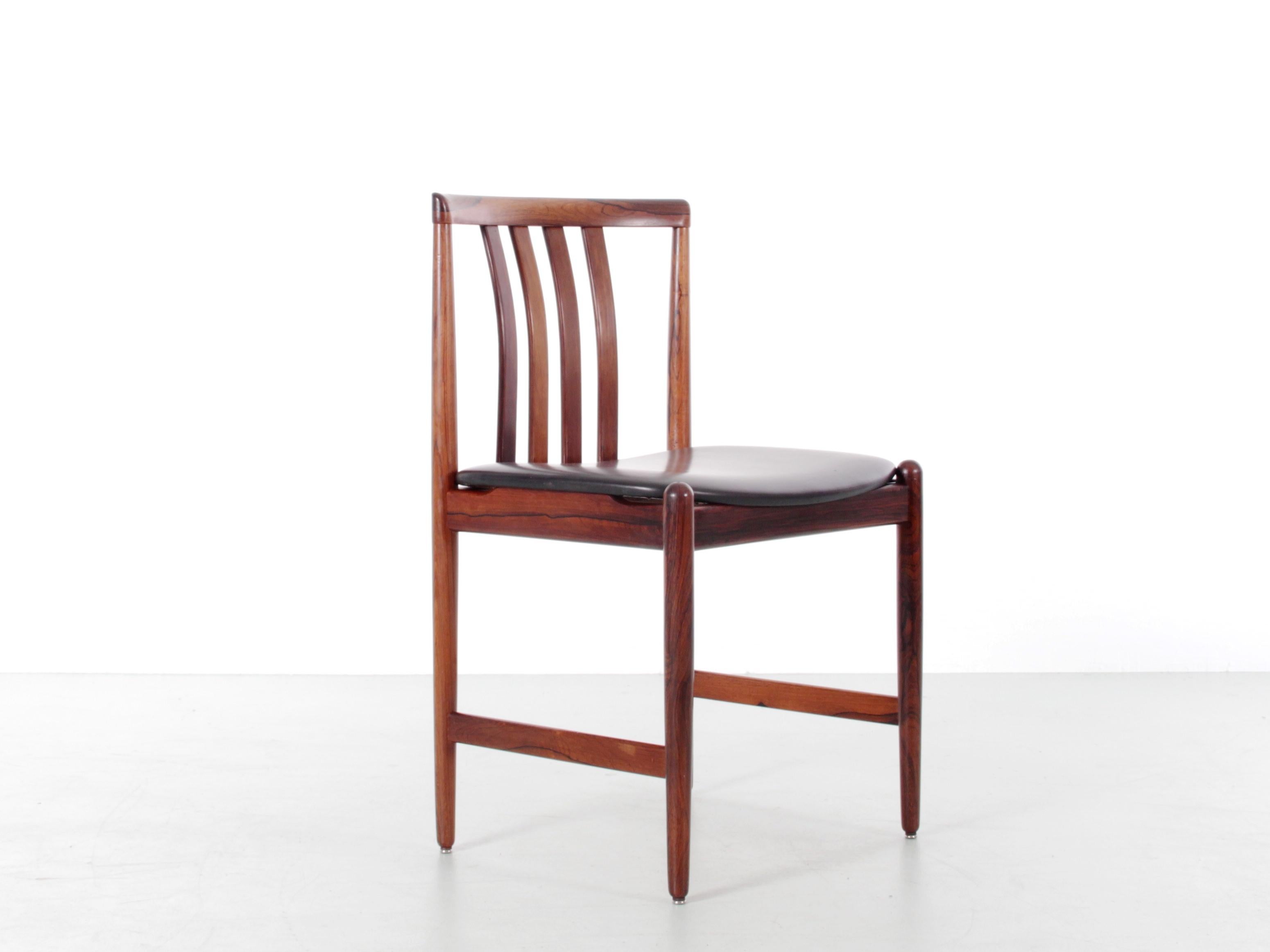 Juego de 4 sillas de comedor modernas de mediados de siglo en palisandro by Westnofa Escandinavo en venta