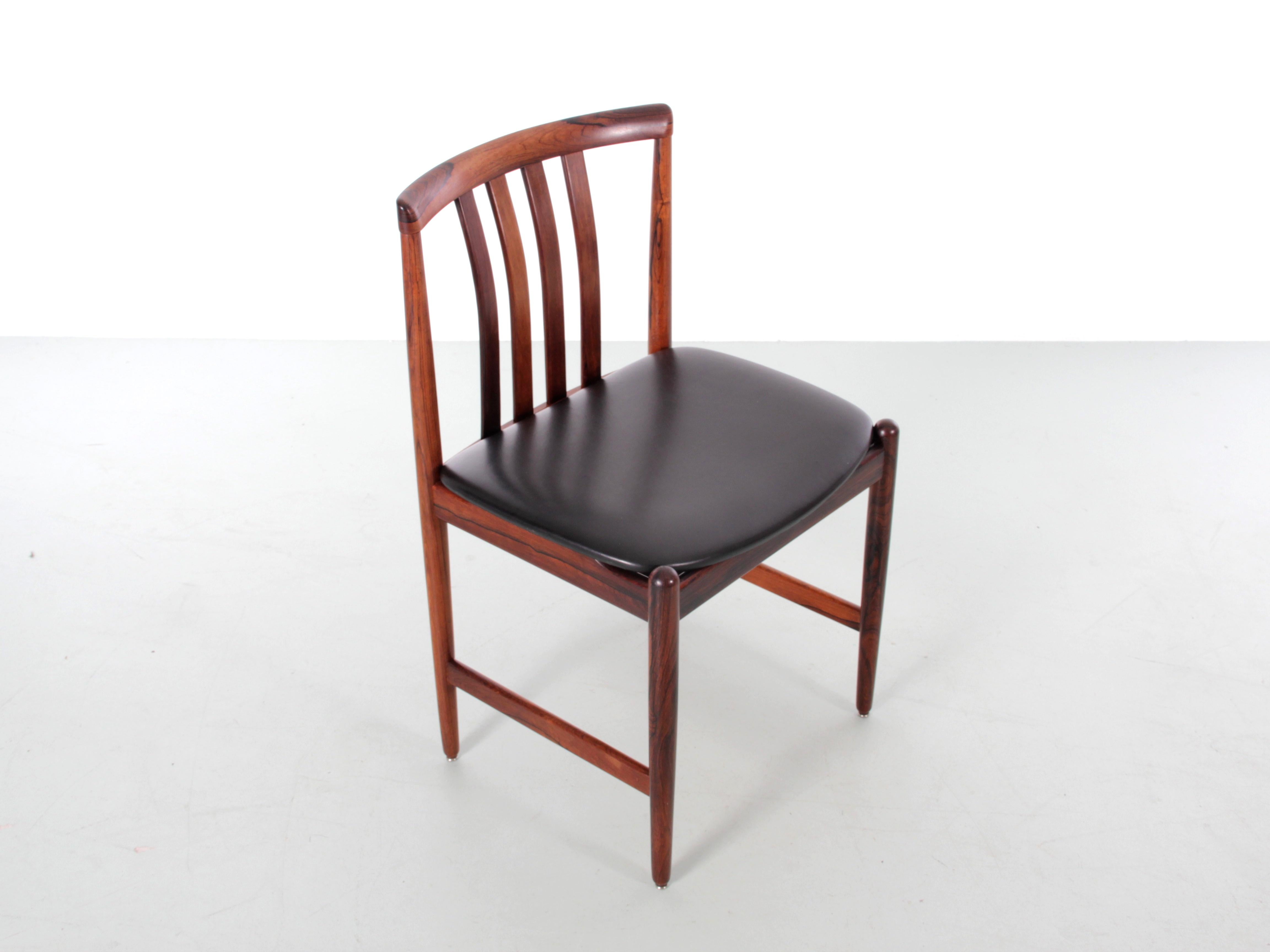 Mid-Century Modern Set of 4 Dining Chairs in Rosewood by Westnofa For Sale 2