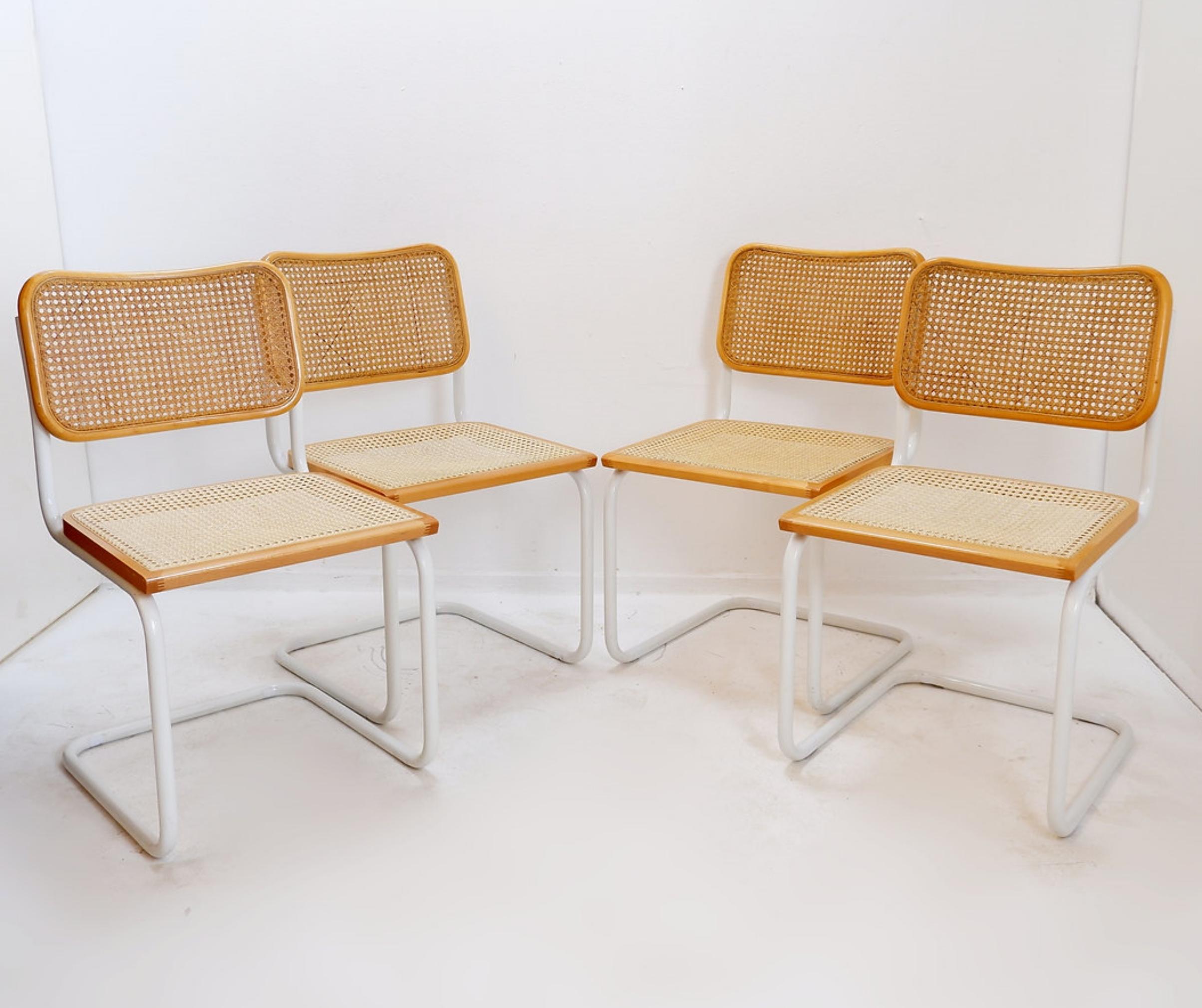 Juego de 4 sillas de caña italianas modernas de mediados de siglo al estilo de Marcel Breuer Moderno de mediados de siglo en venta
