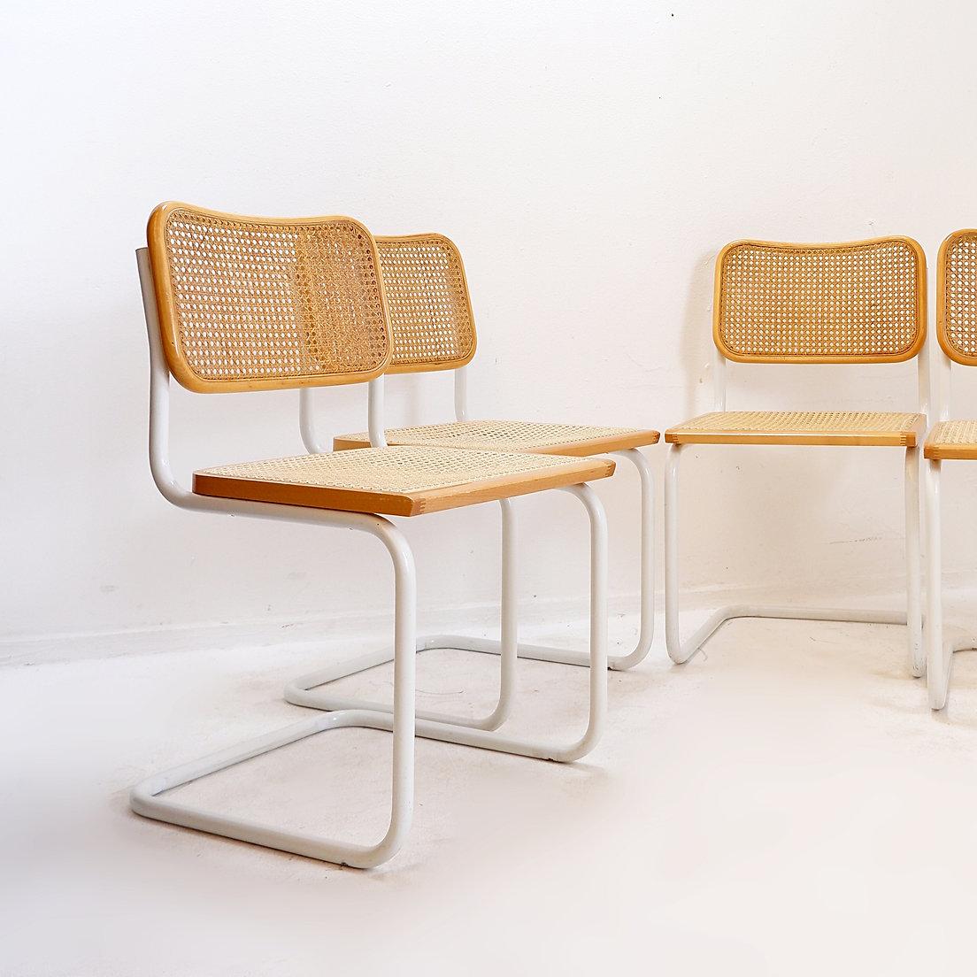 Juego de 4 sillas de caña italianas modernas de mediados de siglo al estilo de Marcel Breuer Italiano en venta