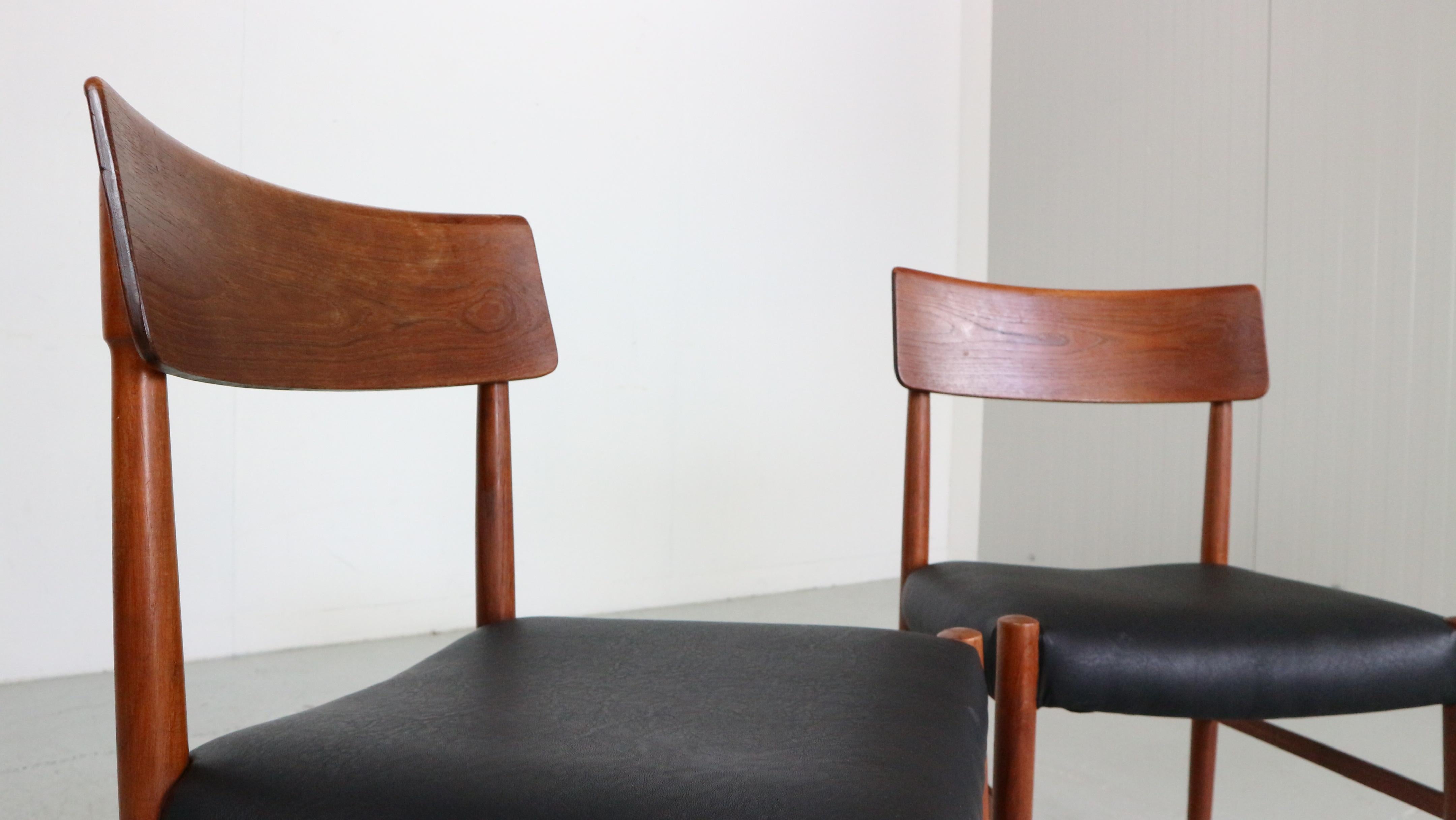 Mid-Century Modern Set of 4 Teak Dinning Room Chairs, 1960 Denmark For Sale 6